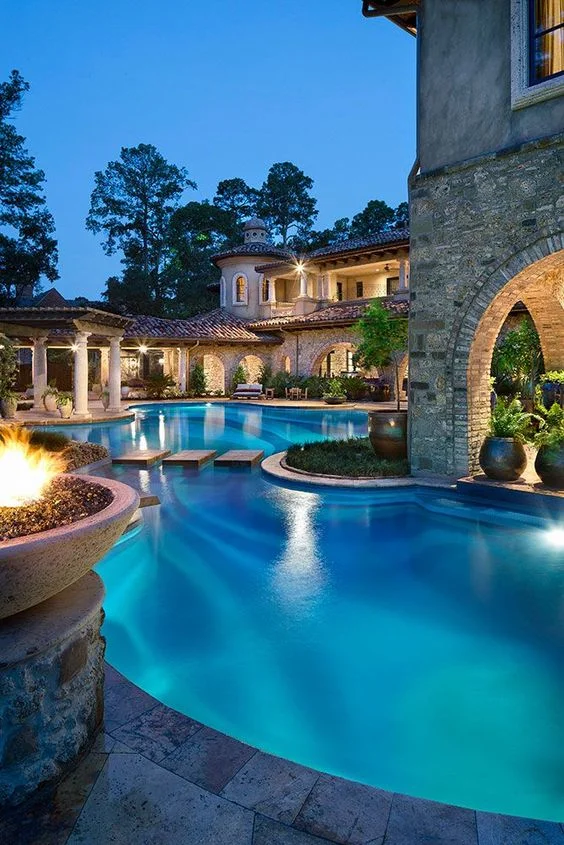 Memorial Moroccan' Residence by Jauregui Architects priceypads.com
