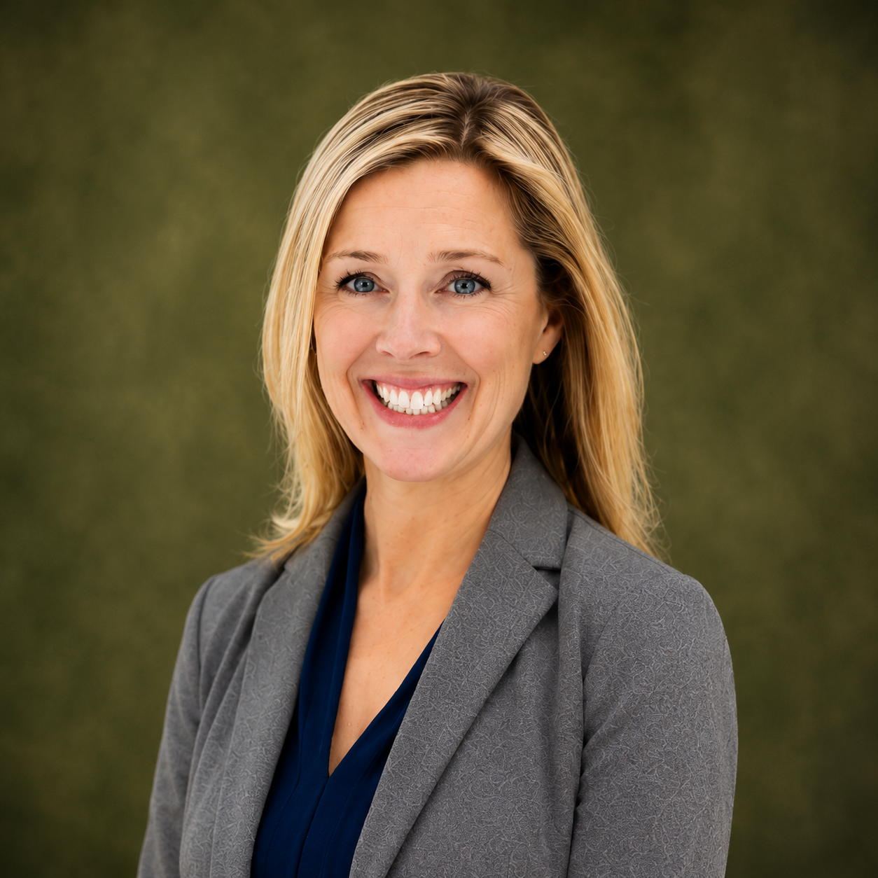 Betsy Douds-Paczan MPAS, PA-C