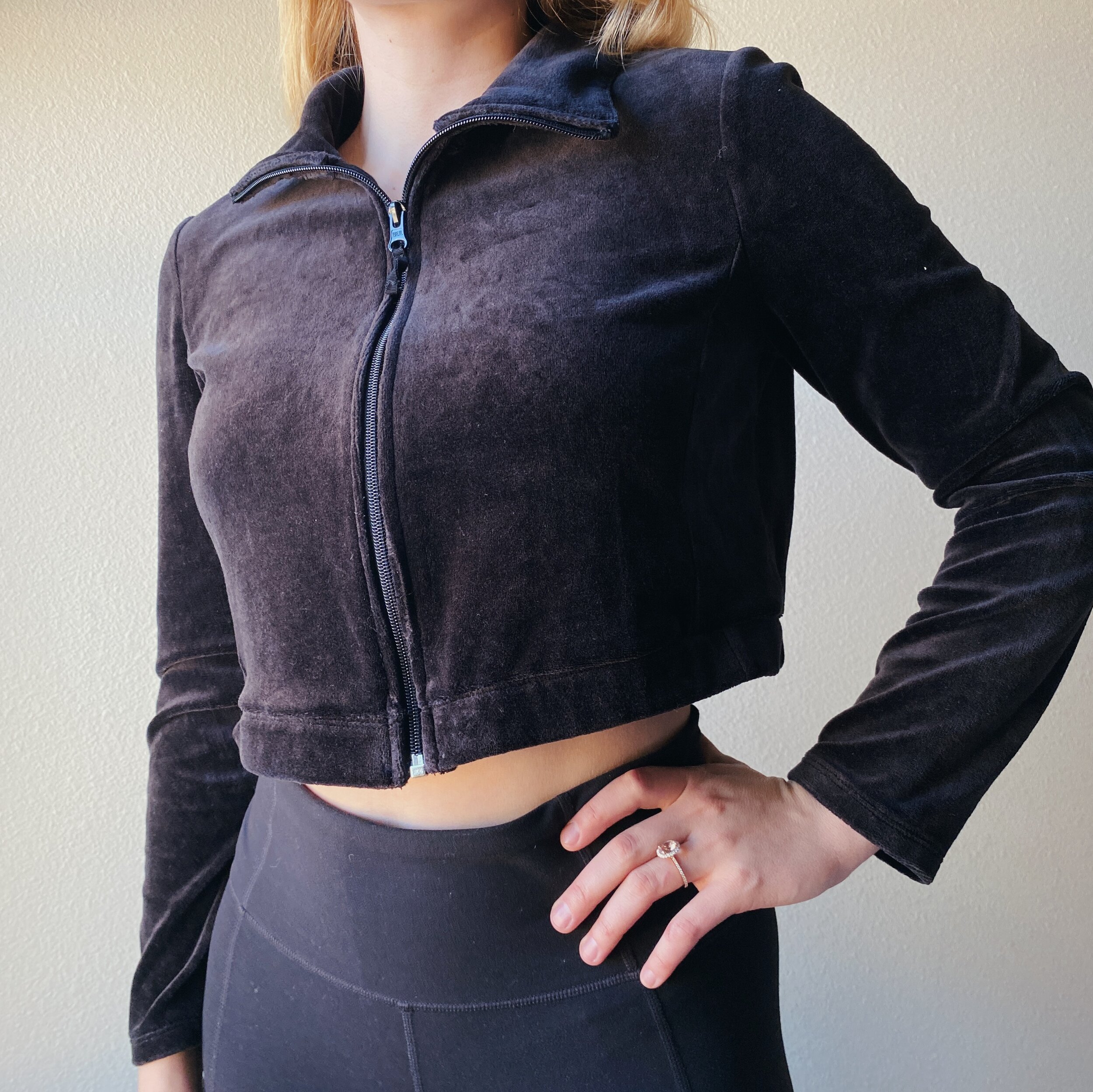 Cropped Sweatshirt (S)