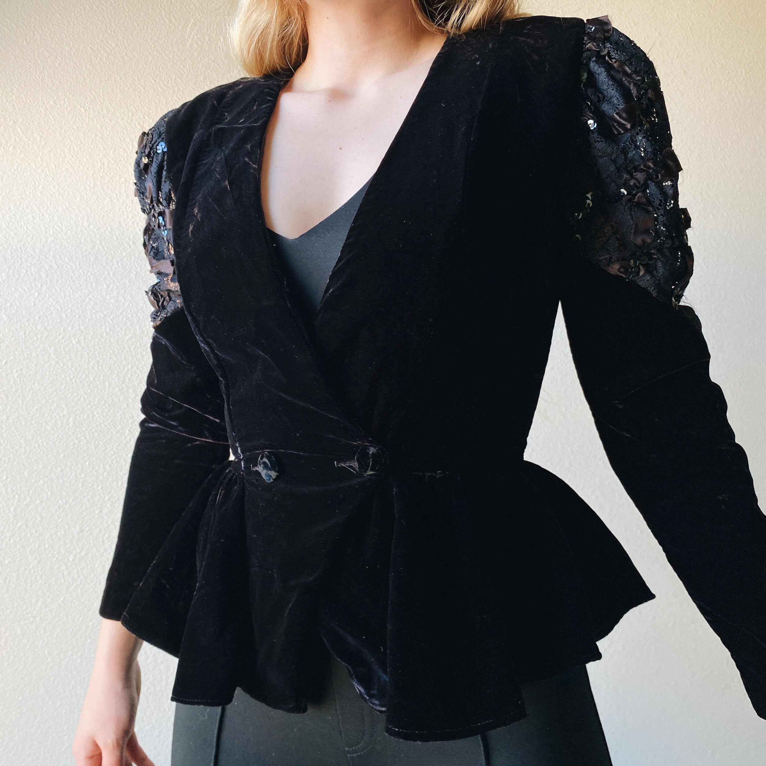 Sassy Two Button Blazer (XS)