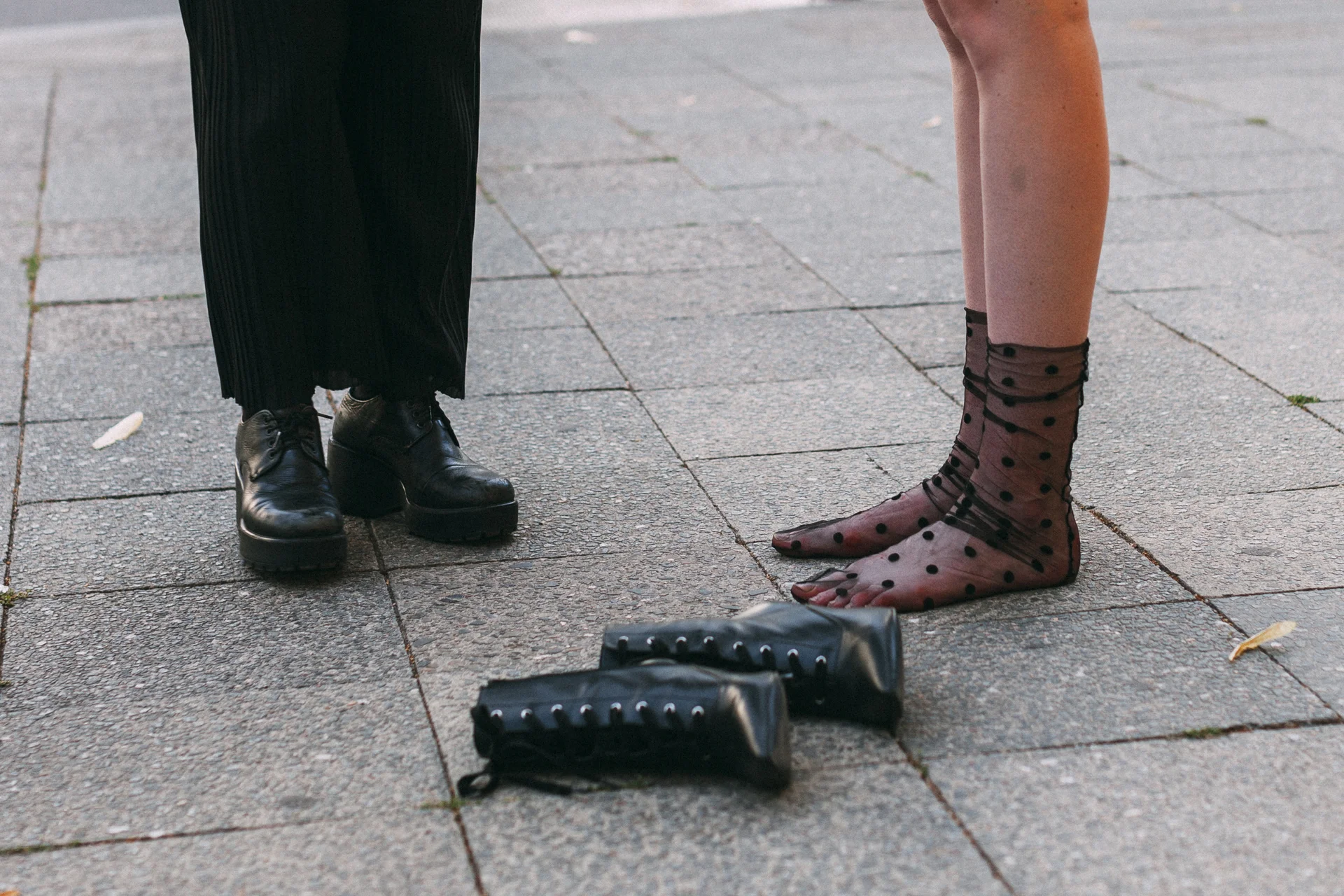 Squarespace_PlainGoldRing_MG_3850_1920px_q11.jpg