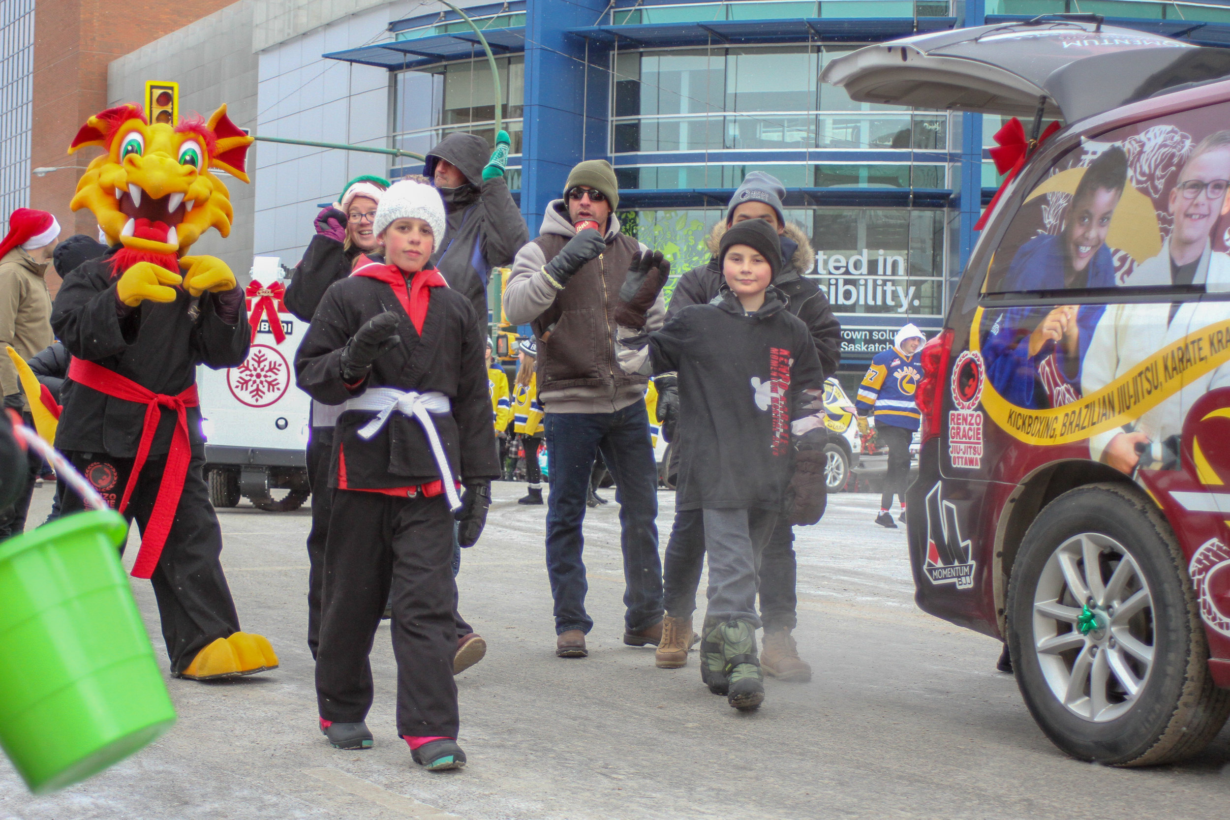 santa clause parade _18-090.jpg