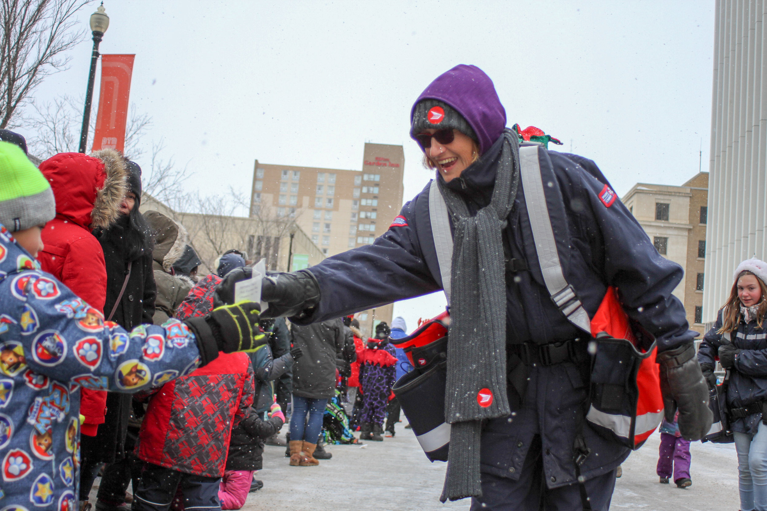 santa clause parade _18-153.jpg