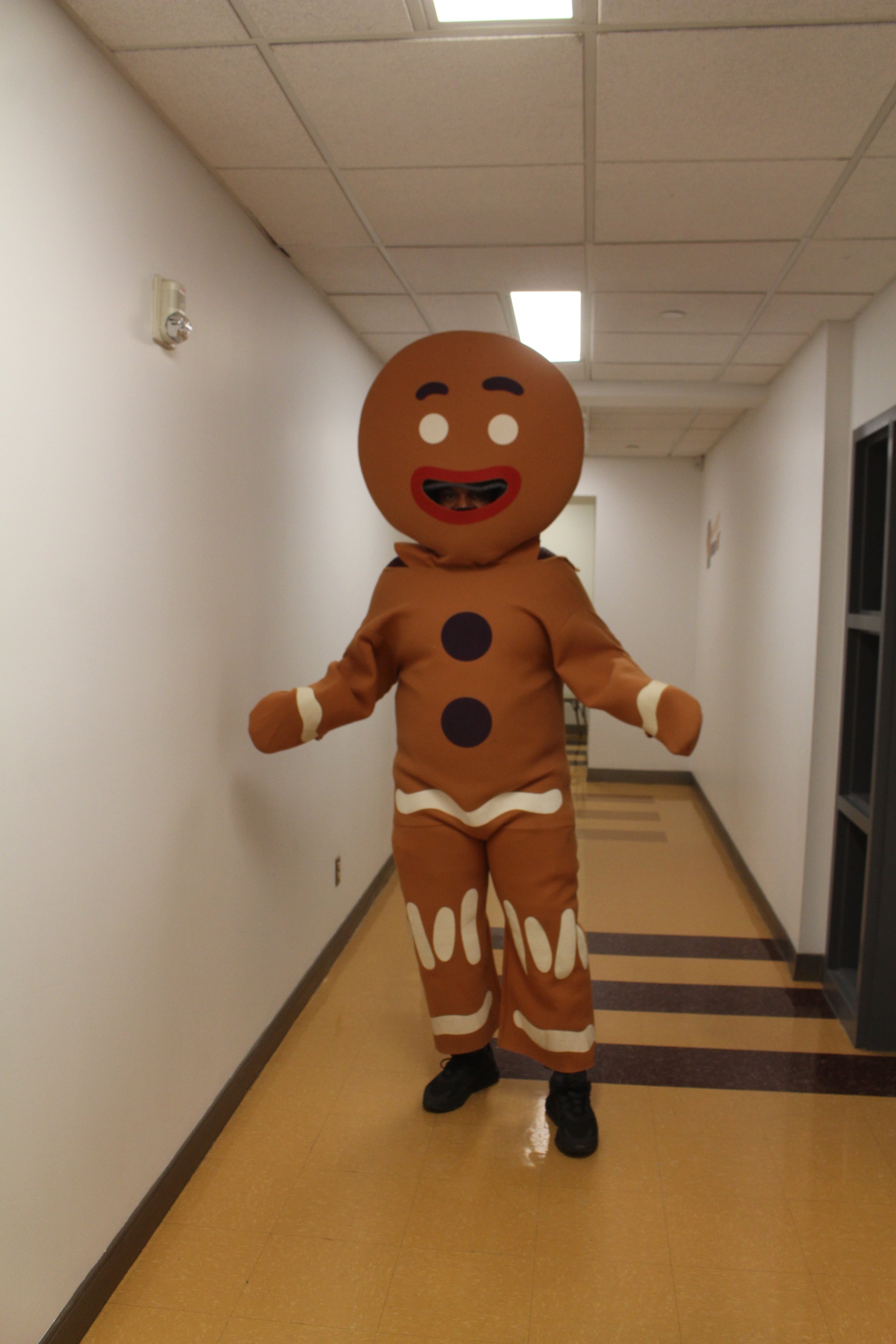 Mascot (Staging 1).JPG