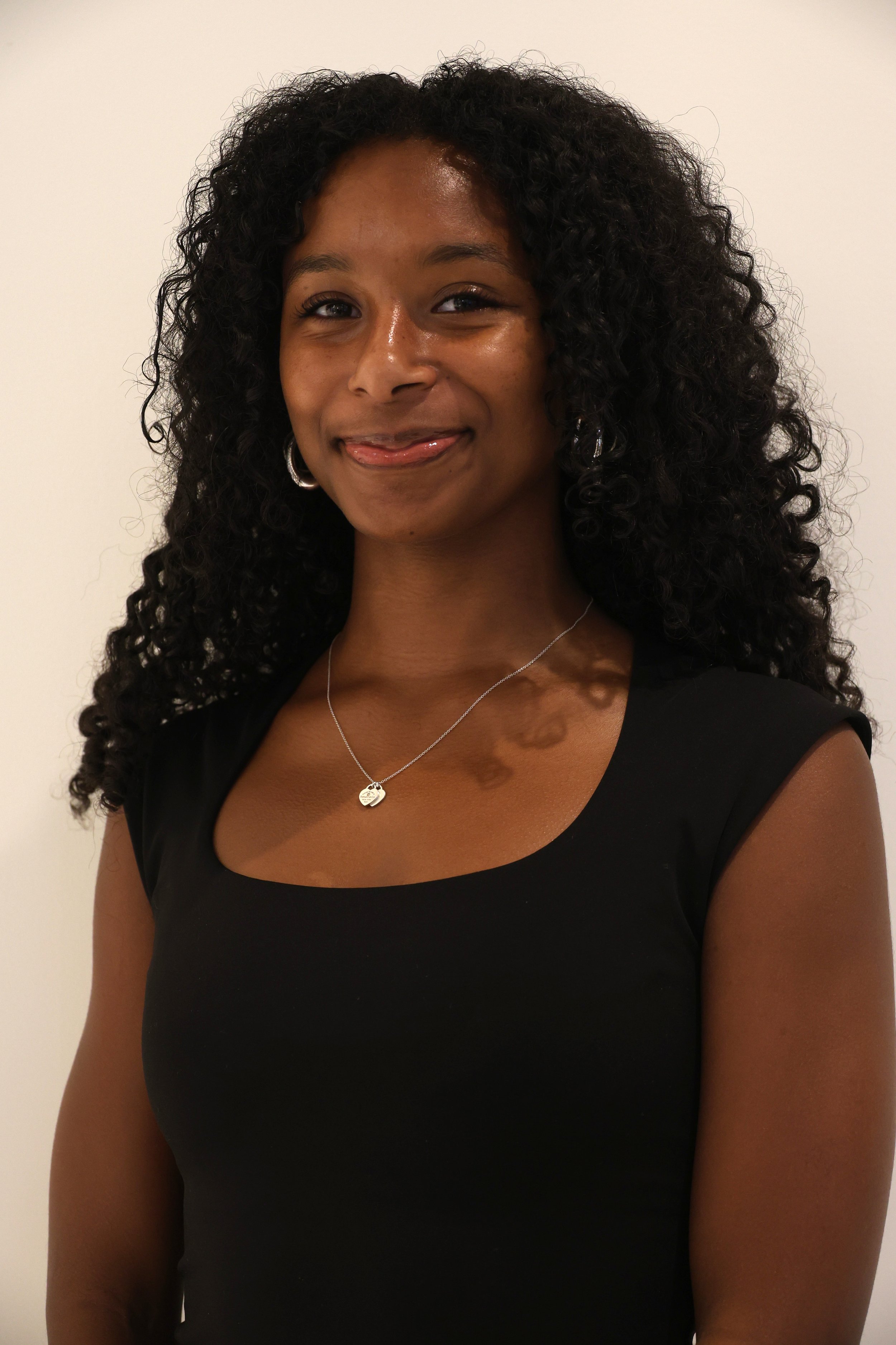 Ariana Sebourne - Programmer