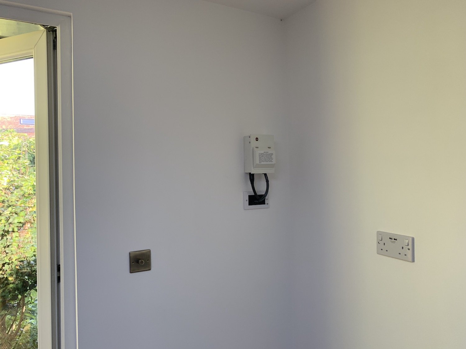 electrics in surrey.jpeg