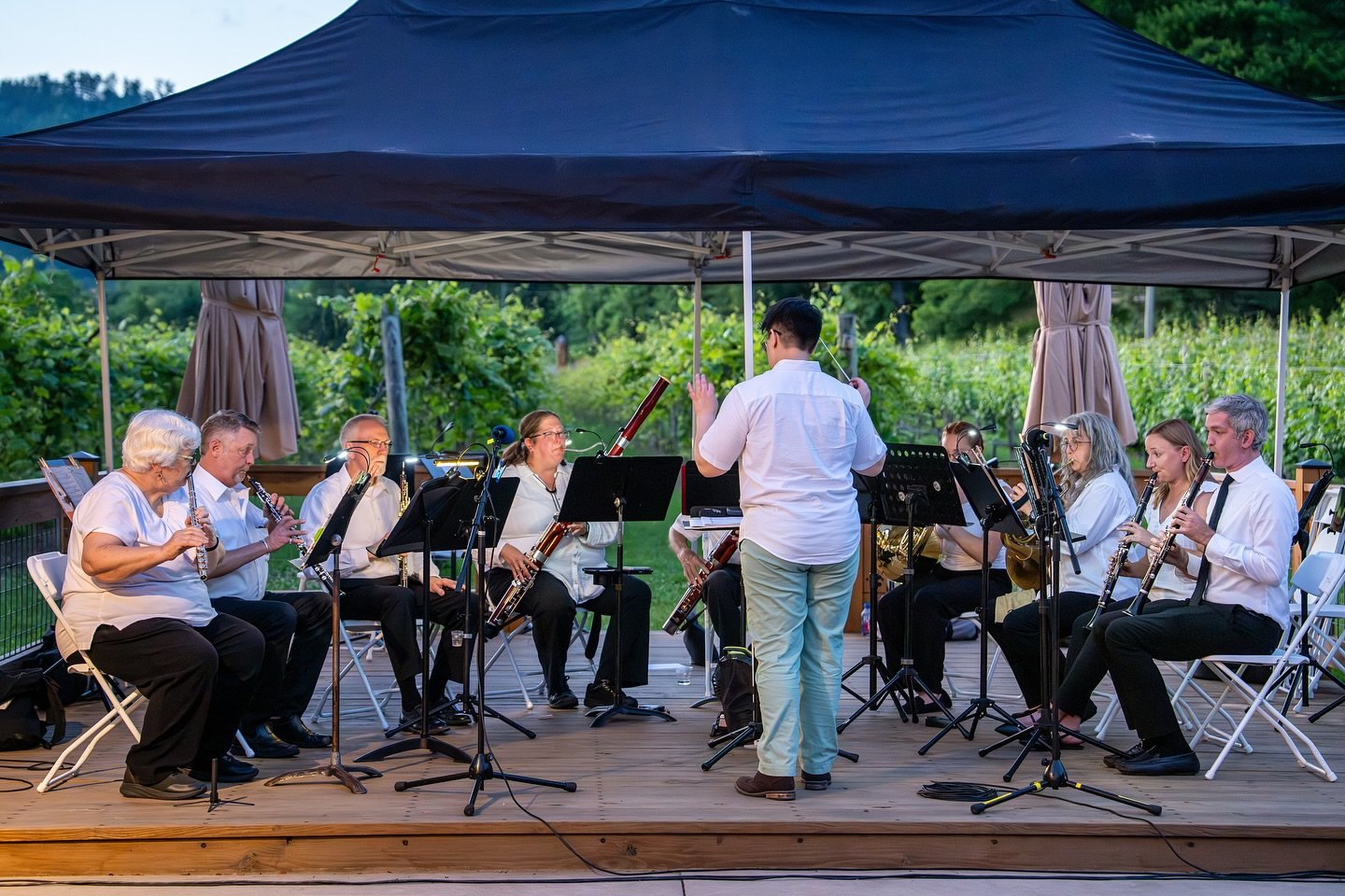 🍷✨ What a magical night at our Summer Soir&eacute;e!

We&rsquo;re still buzzing from Sunday&rsquo;s incredible evening at Souther Williams Vineyard @southerwilliamsvineyard. What a perfect way to wrap up our 25th Anniversary Season!

Huge thanks to 