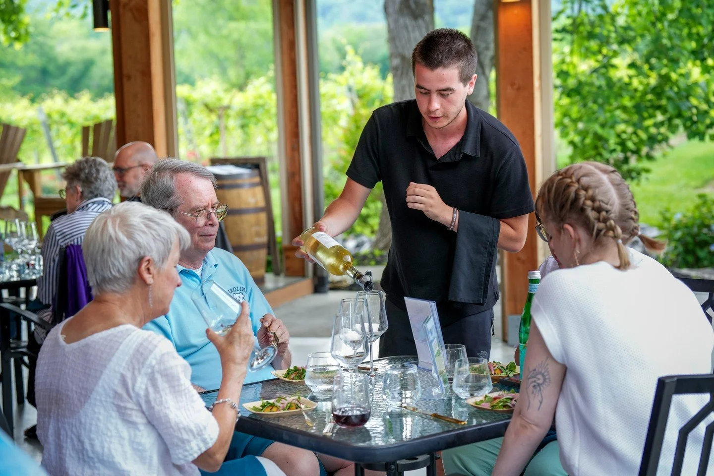 This unique experience will take place at the enchanting Souther Williams Vineyard in Western North Carolina. The Blue Ridge Orchestra blends its musical passion with fine wines for the third year in a row. Guests will enjoy a veritable feast of musi