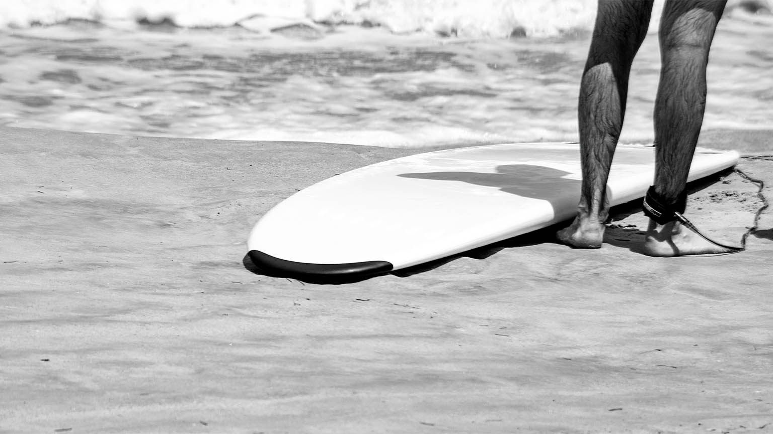 surfer feet 96dpi.jpg