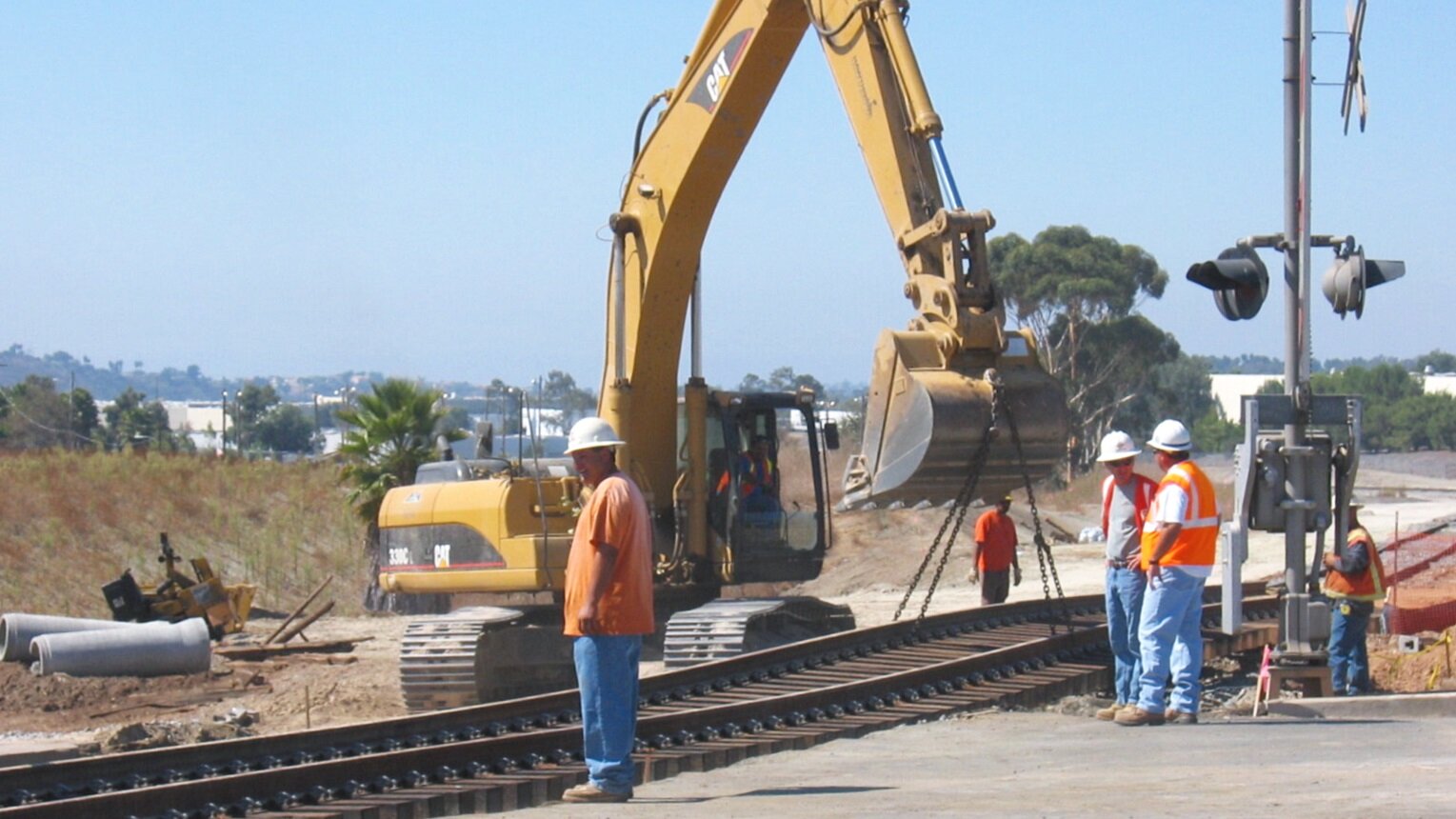  Installing panel track at a grade crossing near Vista, CA, on the Sprinter main line. Photo by Michael Boraks, 2005.  