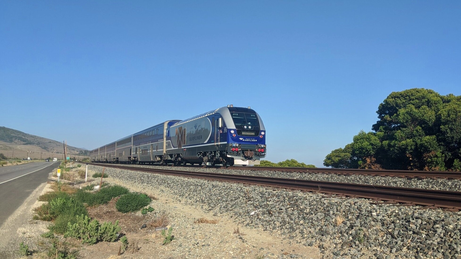  A late-afternoon Surfliner at El Capitan Beach. Photo by Alex Lewis, 2020. 