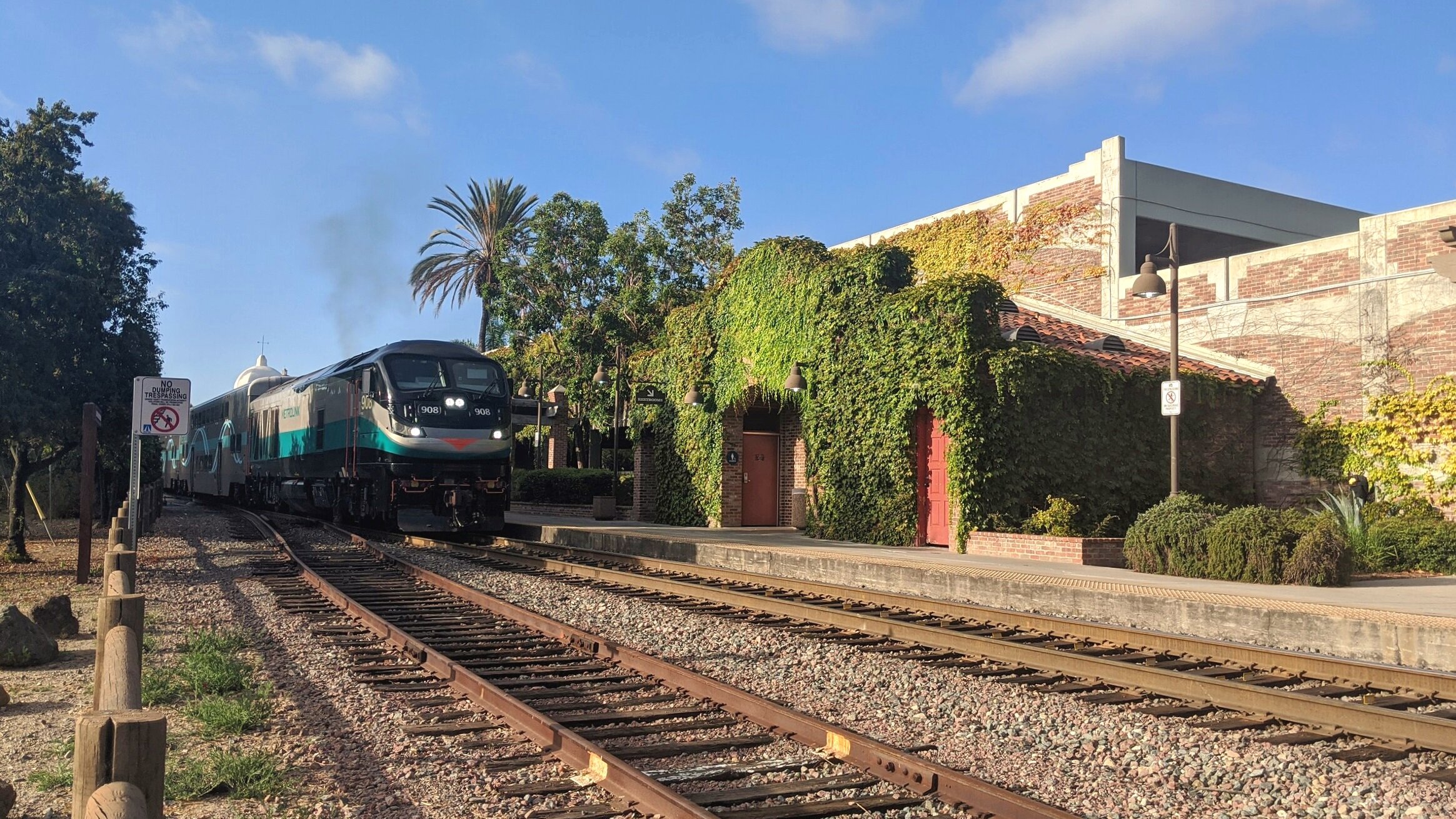  An afternoon Metrolink train to Oceanside departs San Juan Capistrano, CA. Photo by Alex Lewis, 2020. 