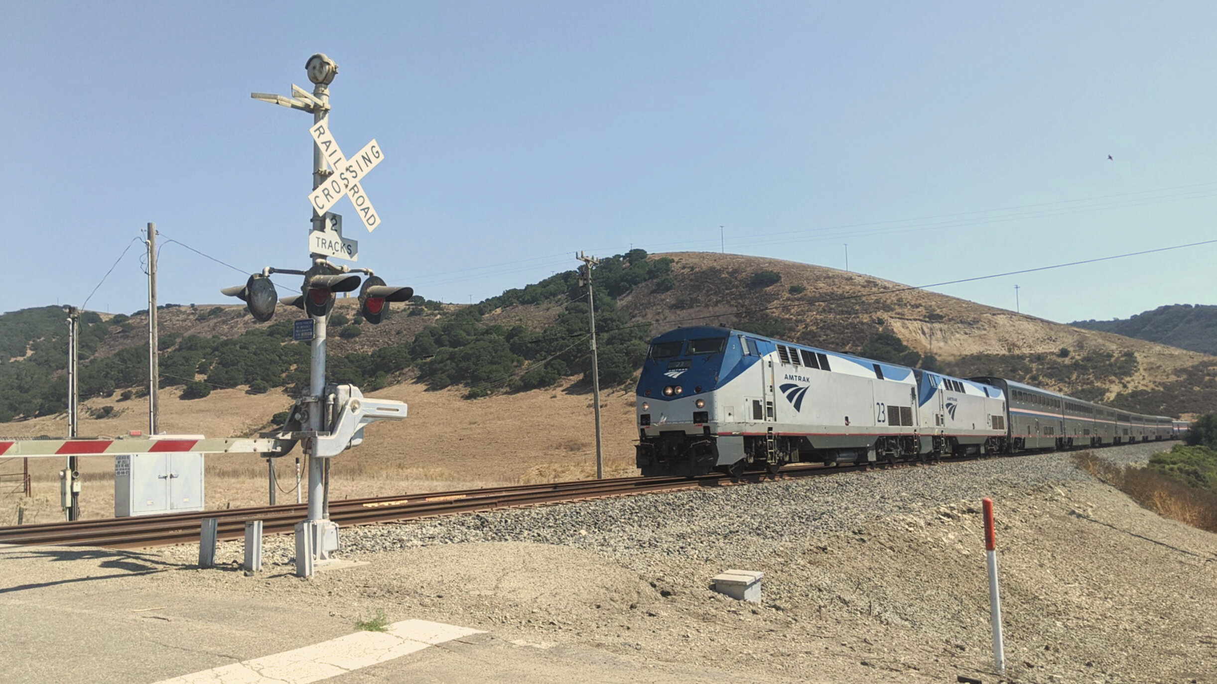  Amtrak’s northbound Coast Starlight glides through Casmalia, CA. Photo by Alex Lewis, 2020. 