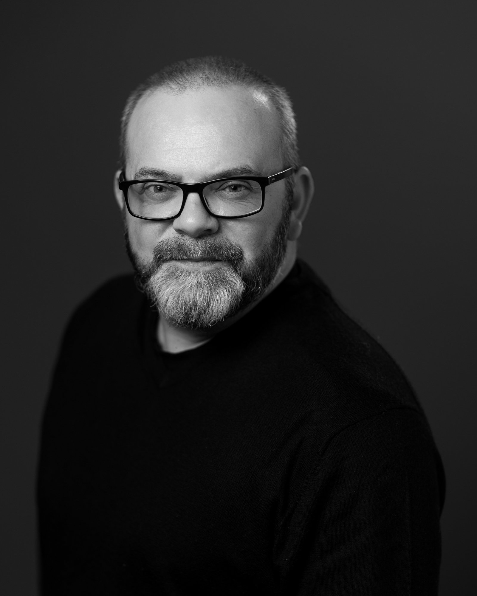 Alan Mates - Interior Designer