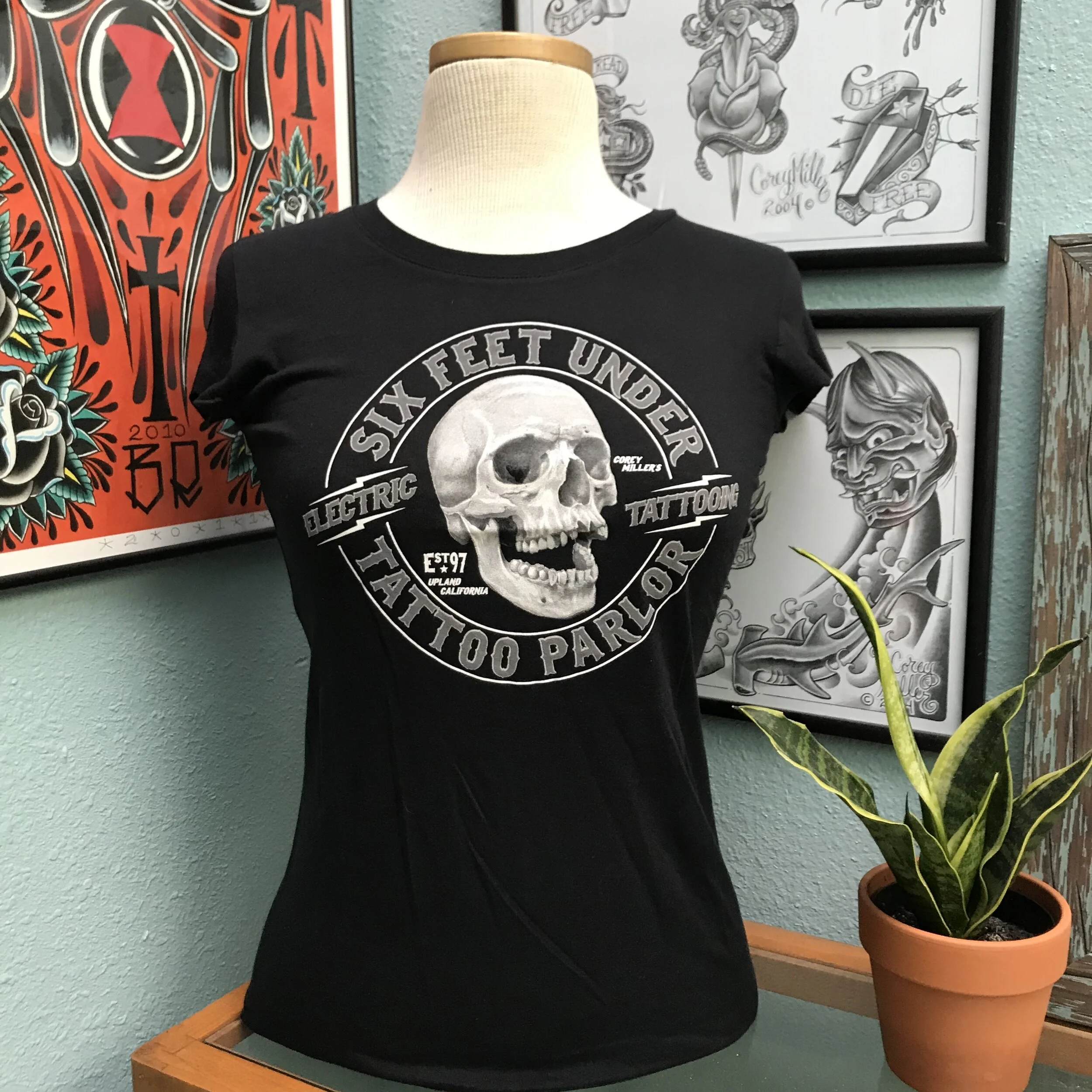 New Skull Women's T-Shirt
