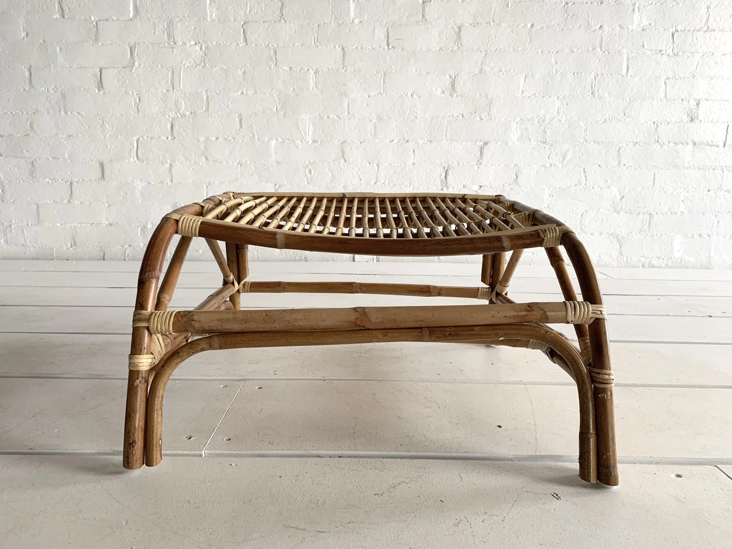 5AE91E86-1772-4BE7-A60E-ABC588766B48