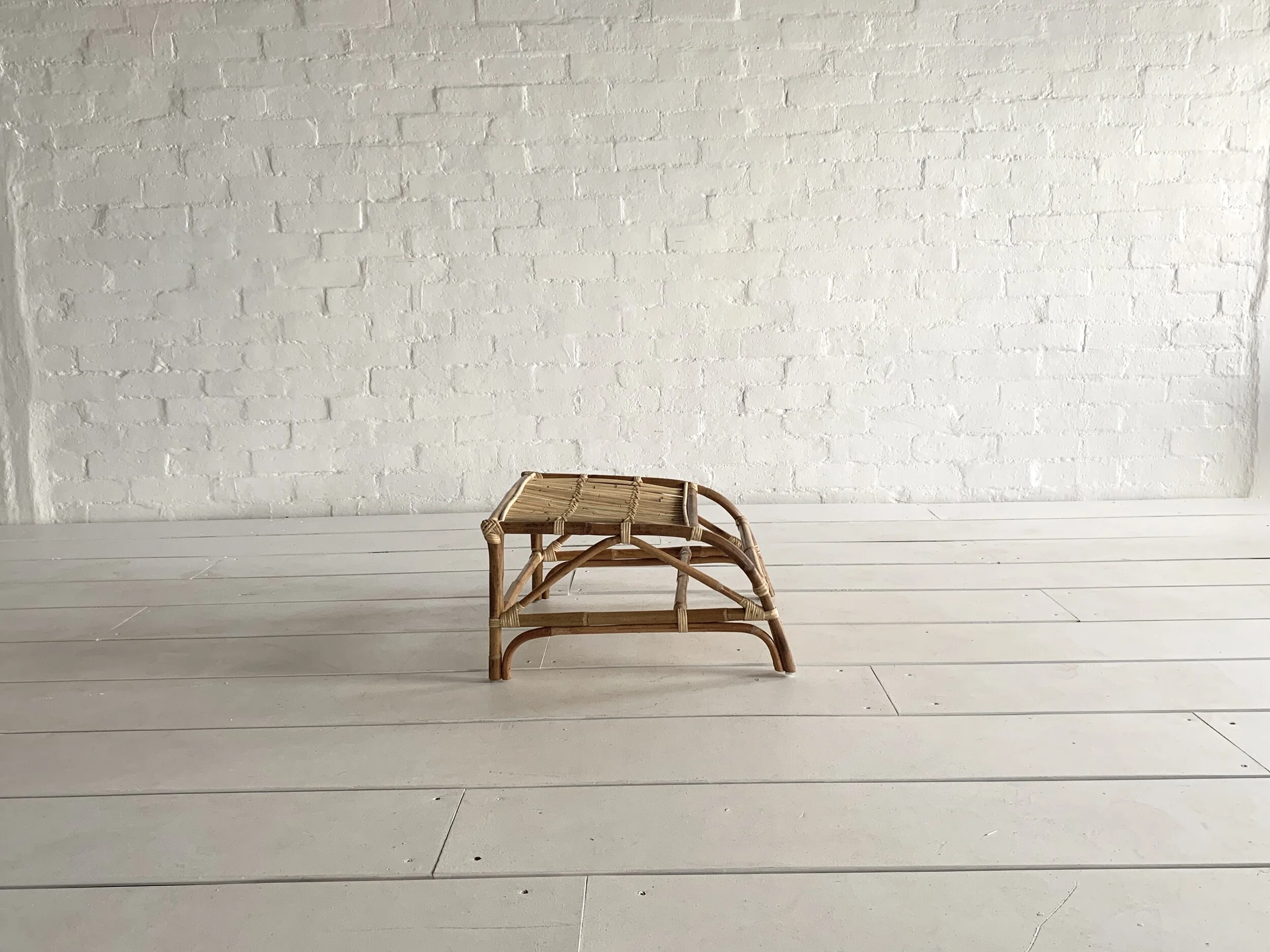 64D3ACAC-FB87-45D1-80F9-8E6F64E478D5