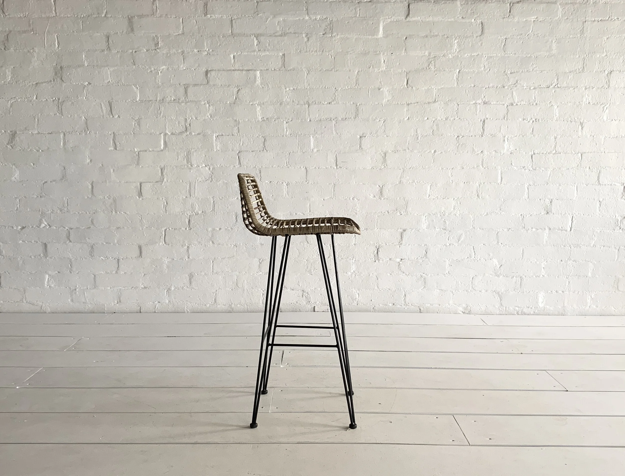 FAE268CA-A552-4306-83C7-C3BCAAC3FF71