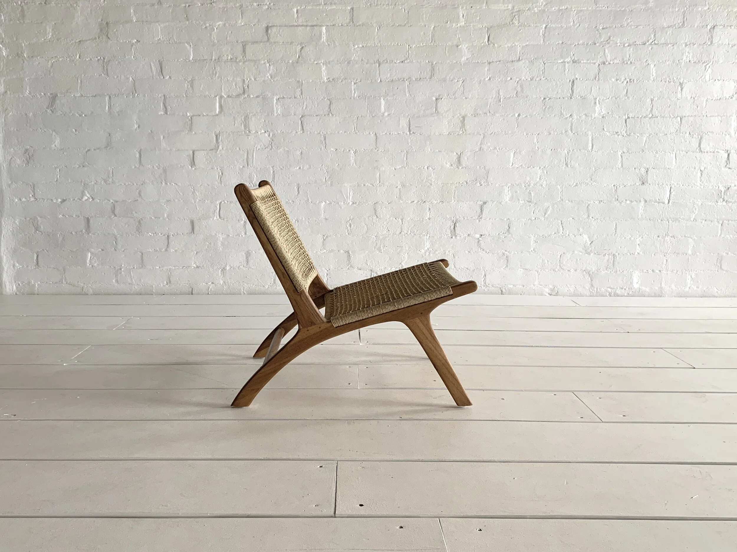 42471323-3910-4943-AD76-C0EA457EA981