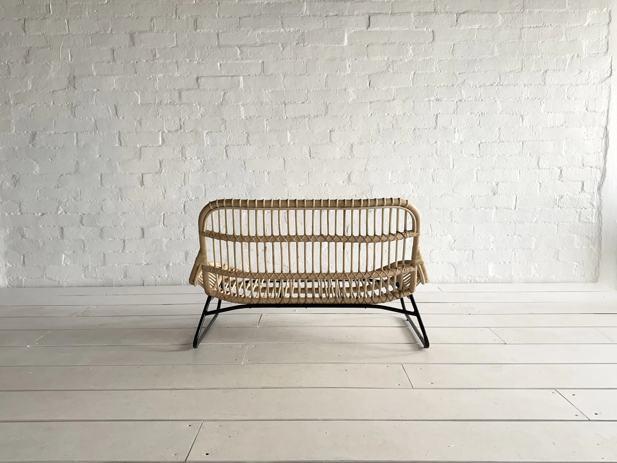 A61C113D-63BE-4B1D-B4FA-1A63F239DB1F