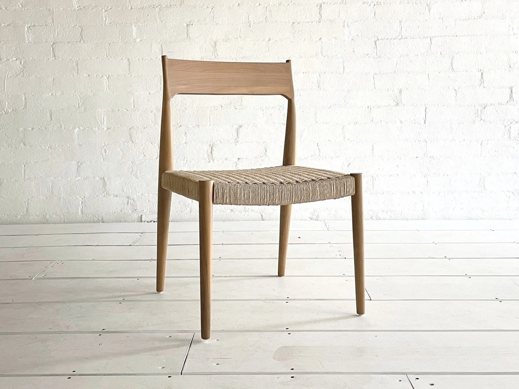 Arus Dining Chair