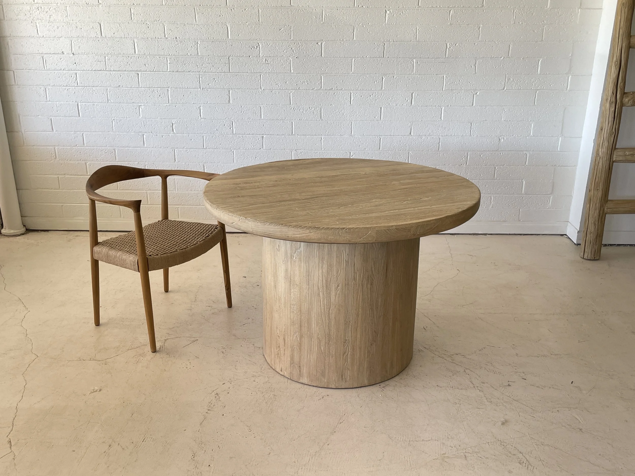 Milano Dining Table