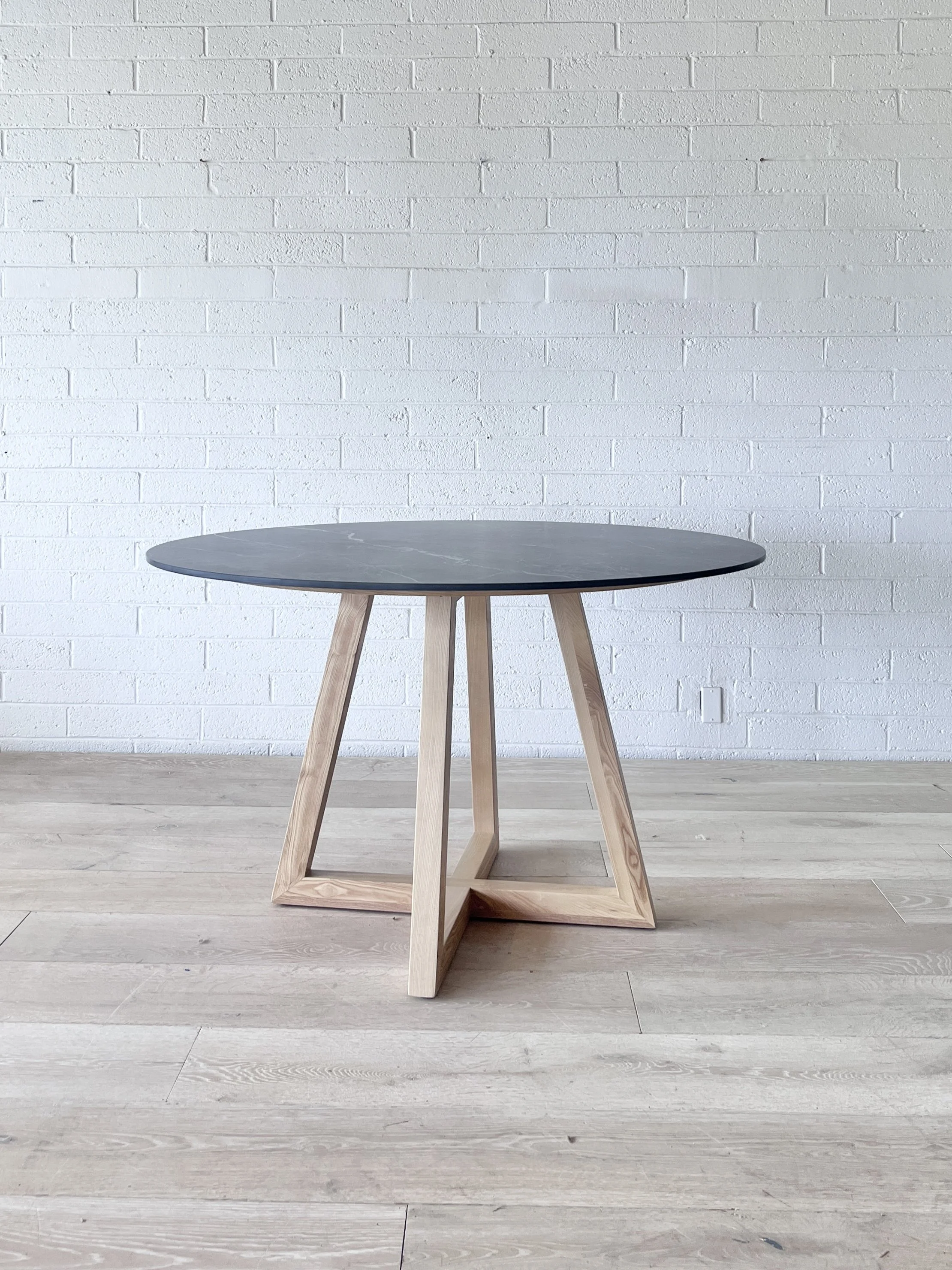 Skadi Round Dining Table