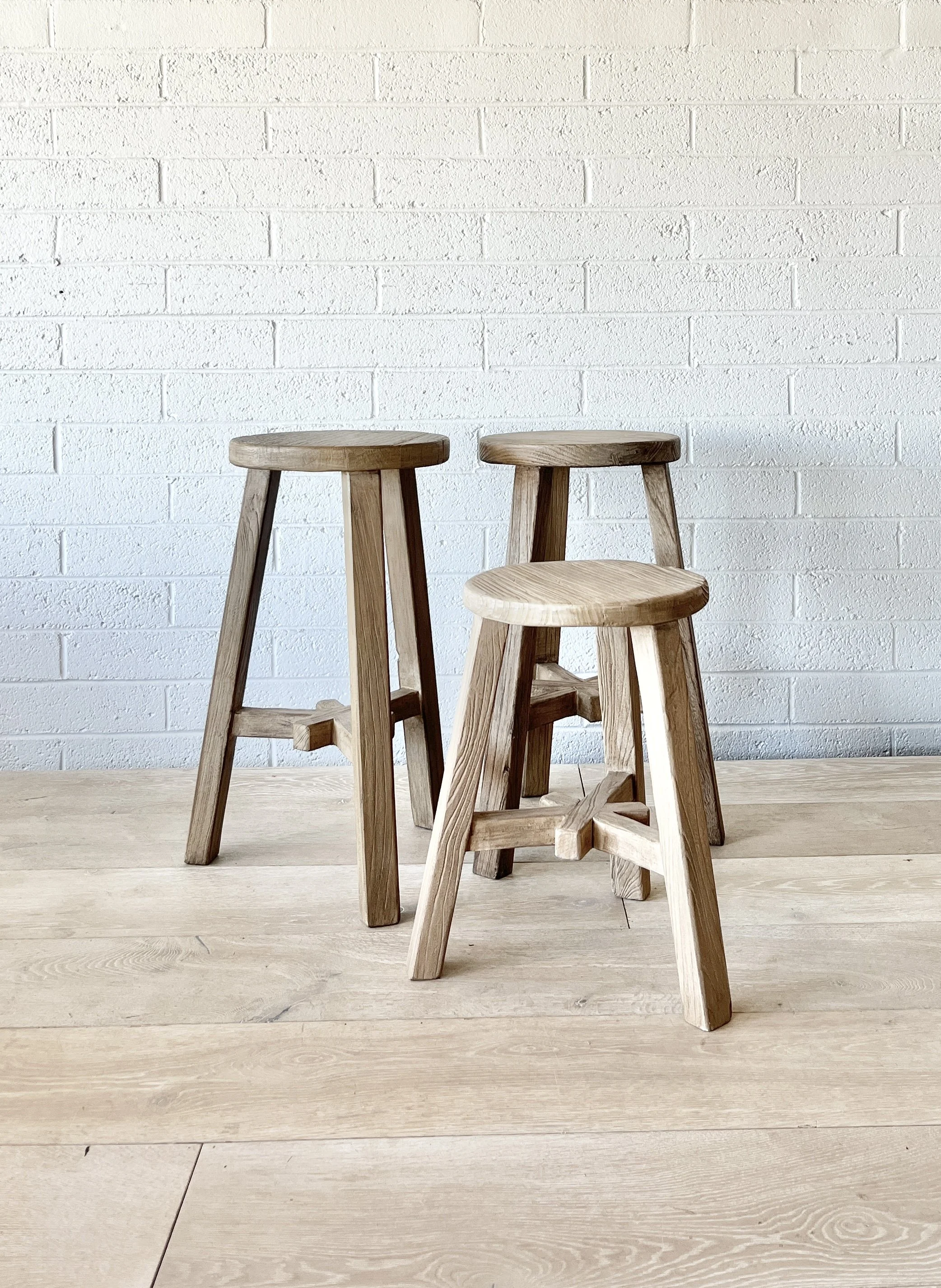 Triana Stool