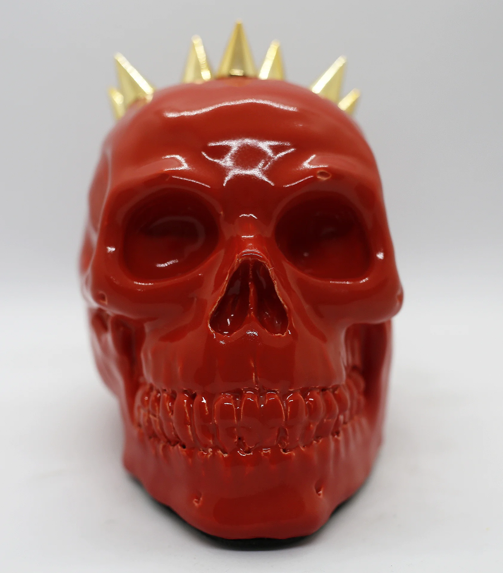 Red Skull Gold Spikes.JPG