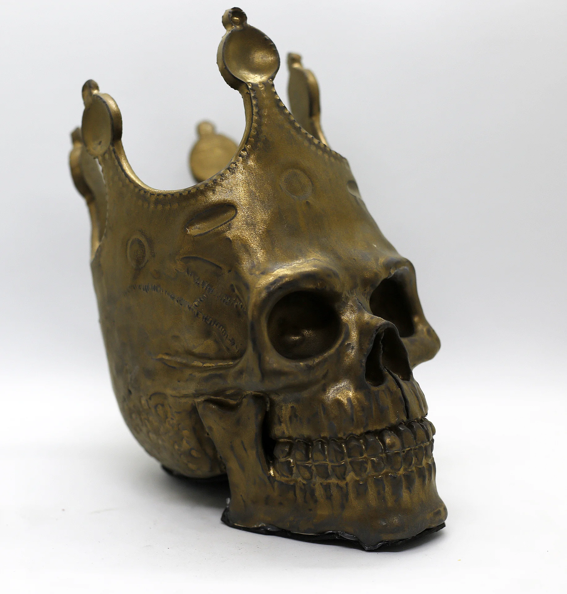 Bronze King Right.jpg