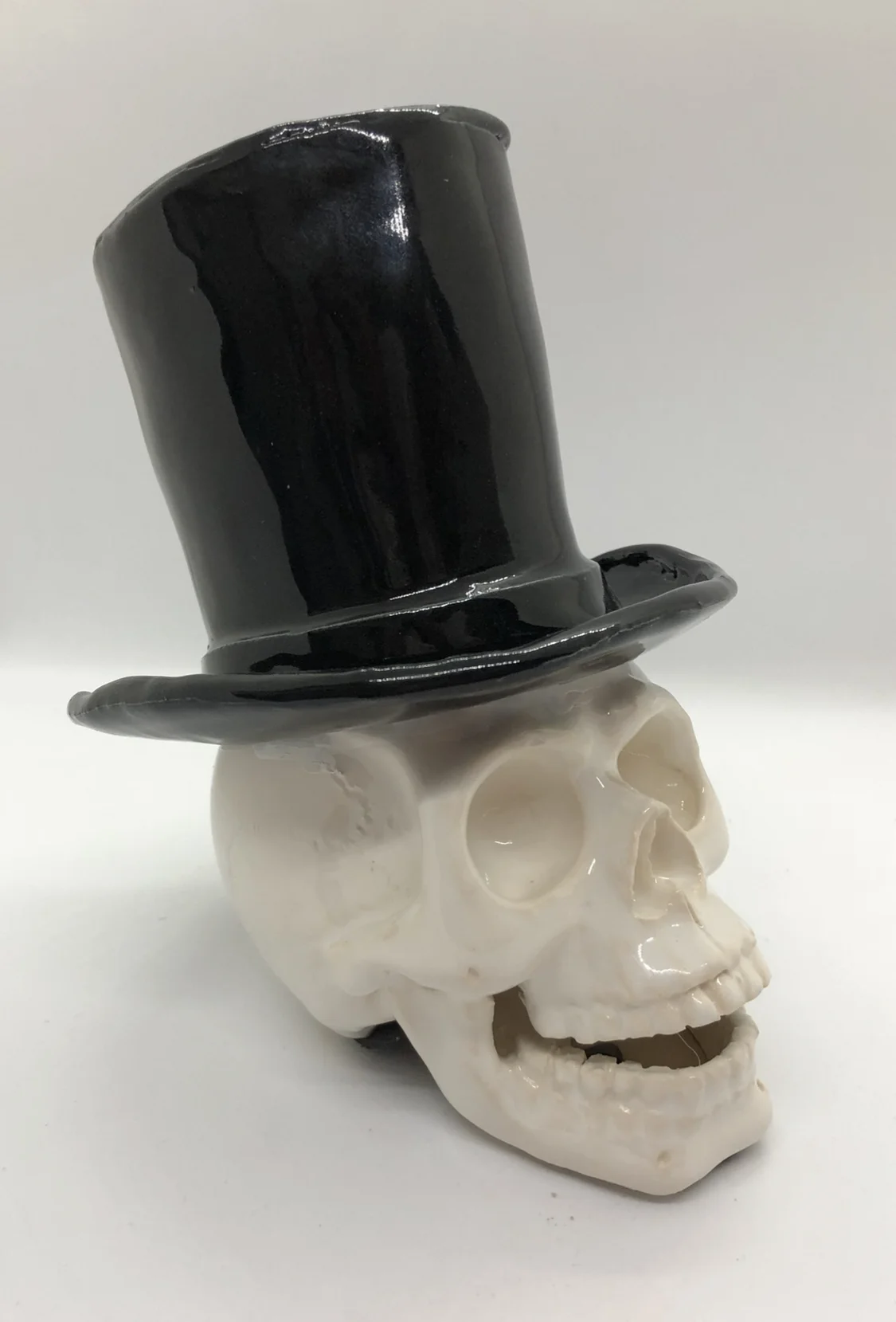Small Glazed Skull w/ Top Hat