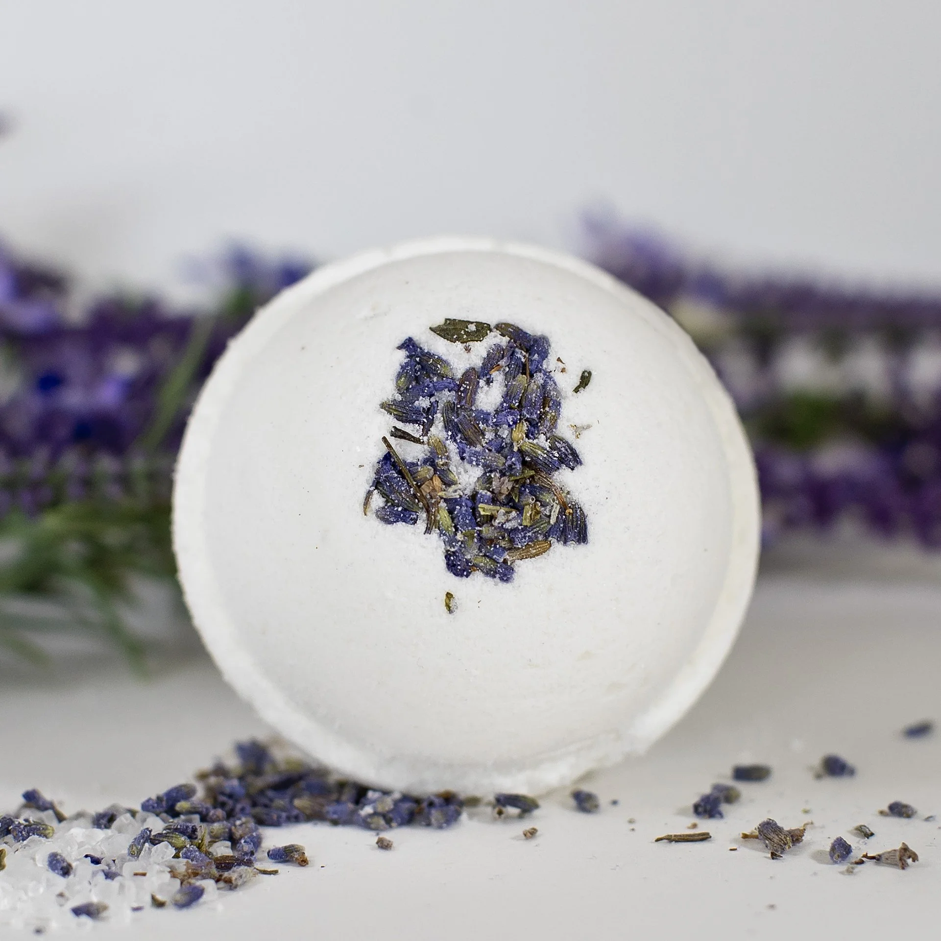CBD Bath Bomb – Relax 100mg CBD with Lavender & Aloe Vera