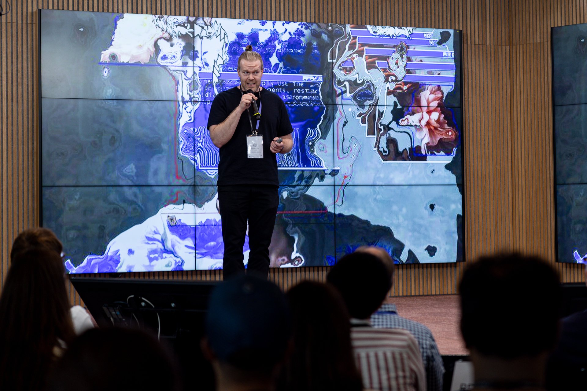 AI-DOC_CSC_event_08062025-217.jpg
