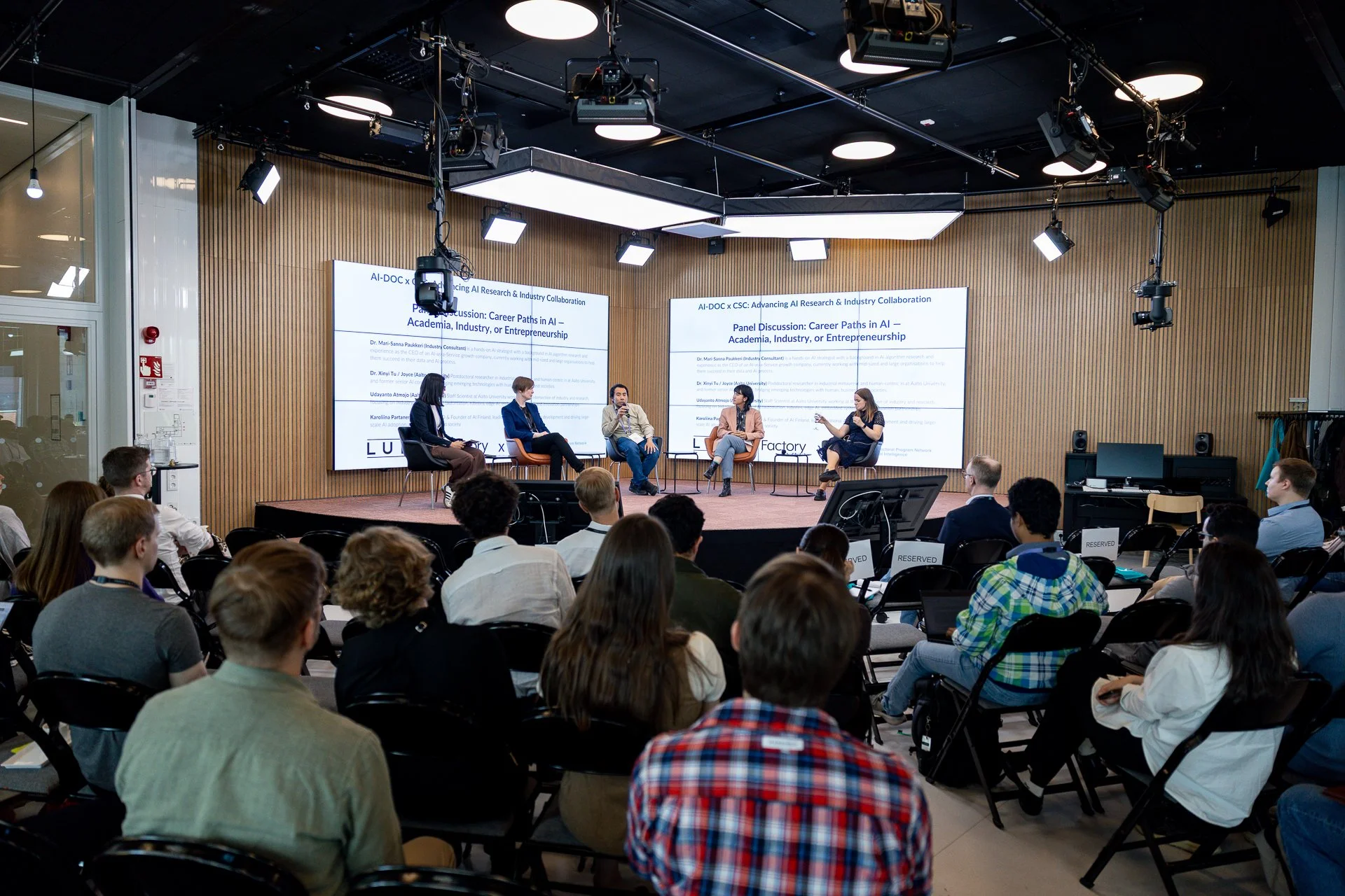 AI-DOC_CSC_event_08062025-333.jpg