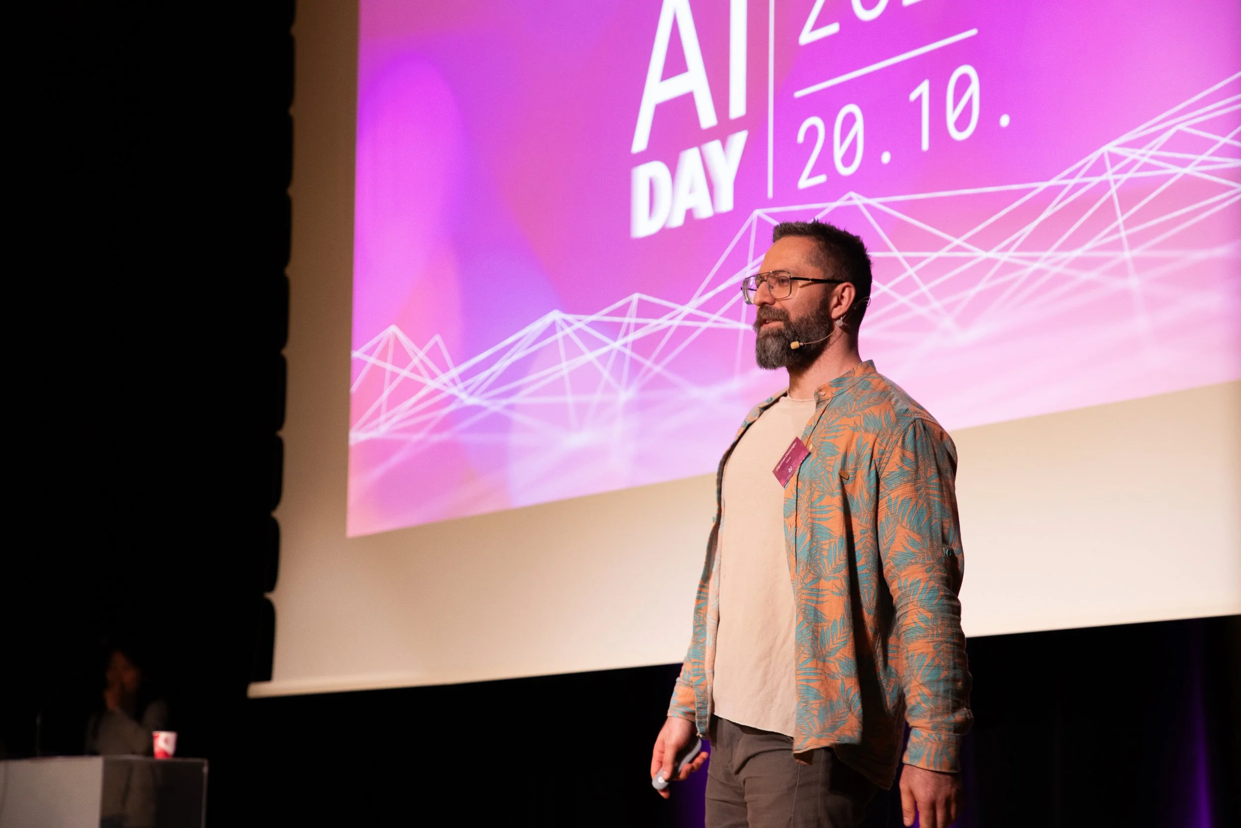 Aalto_University_AI_Day_21-10-2026_PHOTO_by_Matti_Ahlgren--50.jpg
