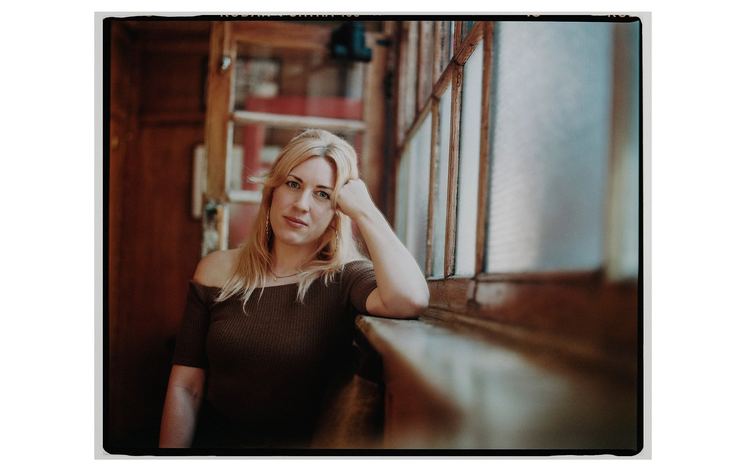 LeonieCooper_©RachelBillings_01.jpg