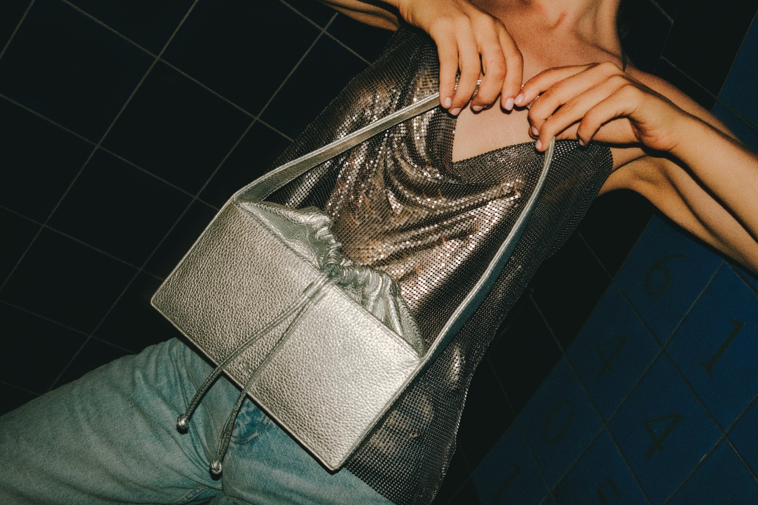 27A6F194-218C-434C-B483-7B318BAF41B3