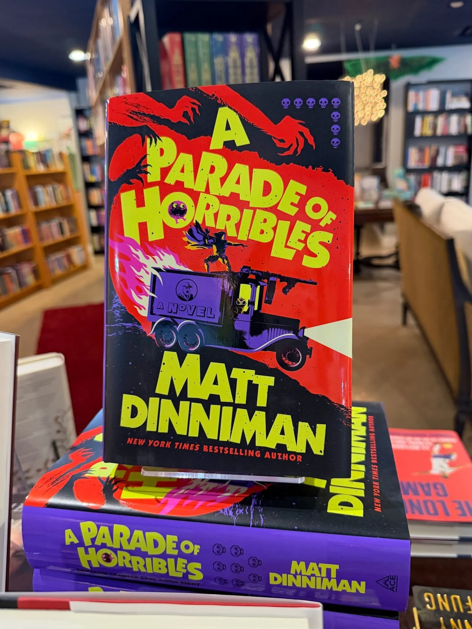 It&rsquo;s off to the races in the explosive eighth book in the Dungeon Crawler Carl series&mdash;featuring bonus material exclusive to this print edition.

As chaos and mass panic spread outside the dungeon in the wake of Faction Wars, Carl and Donu