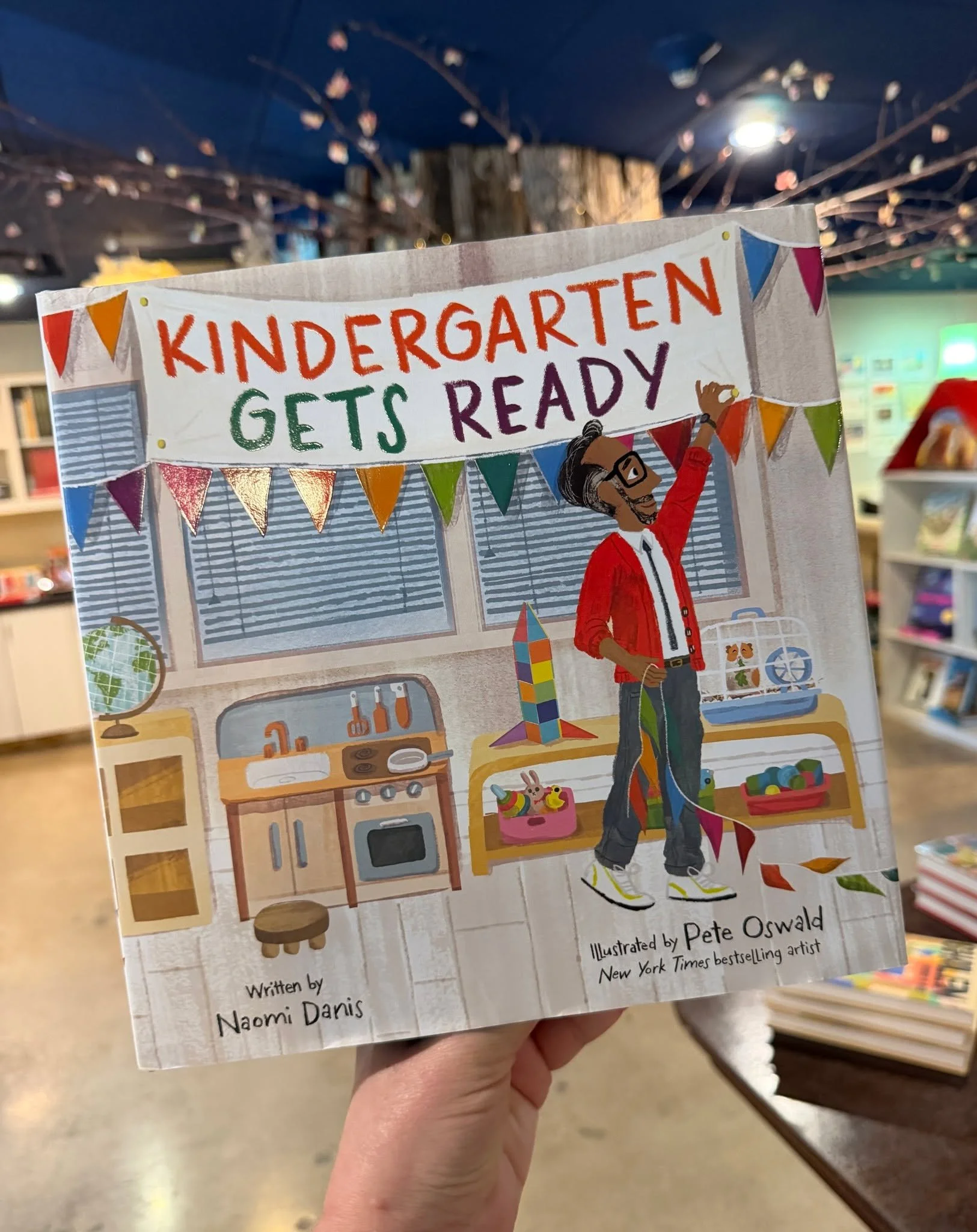 Join kindergarten teacher Mr. Bee as he gets ready for the new school year. Watch as he transforms a cluttered classroom into an inviting, orderly space where everything has its place&mdash;art supplies, books, things for pretend, a chair for every c