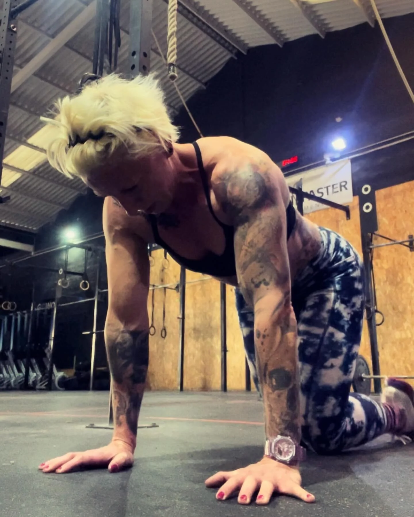 Good luck to everybody doing 24.3 🔥

With a lot of pain in my heart, I won&rsquo;t compete this year because of a shoulder injury. 

Happy I could do 24.1 &amp; 24.2 because no gymnastics were involved ☺️

Surgery will take please in April..
I&rsquo