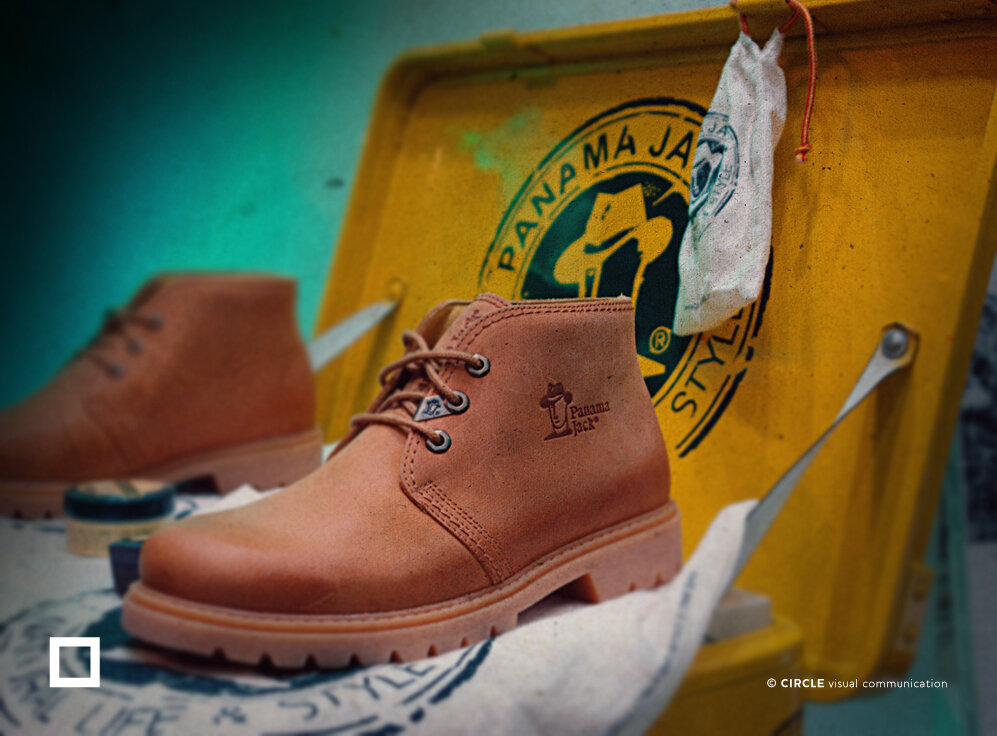 9_5in_five_in_shoes_panama_jack_shoes_store_circle_visual_communication_advertising_branding_design_creative_agency.jpg