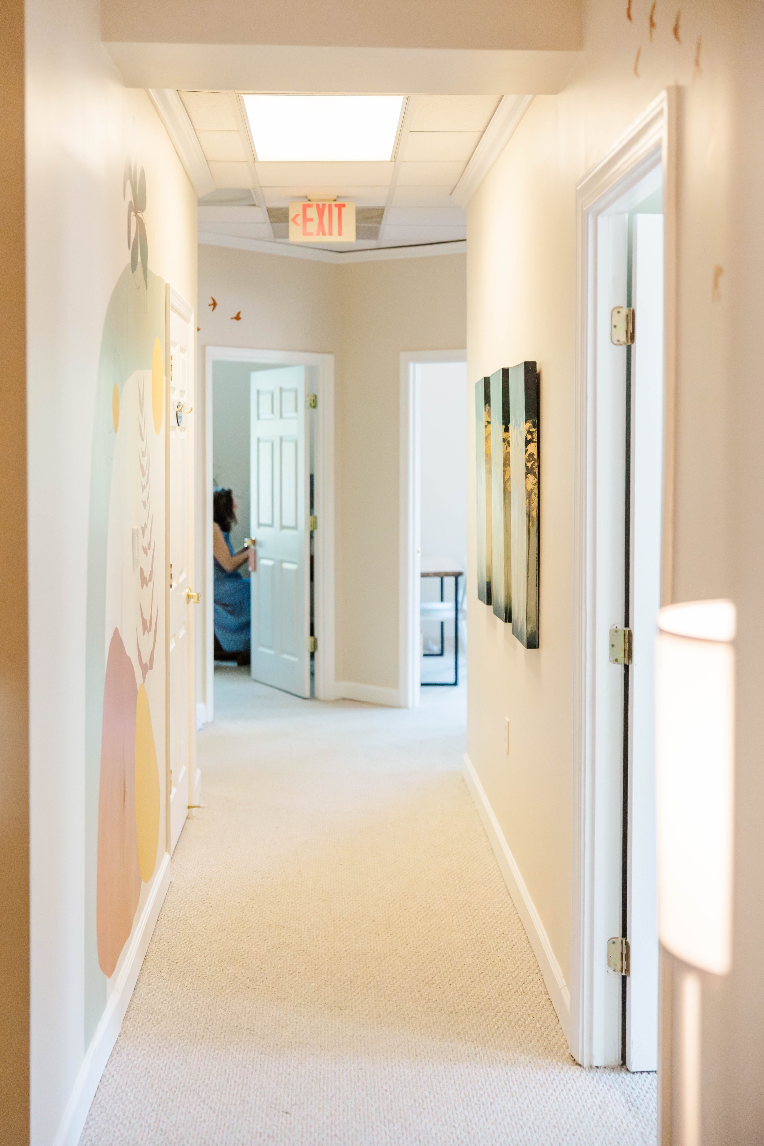 Hallway-7.jpg