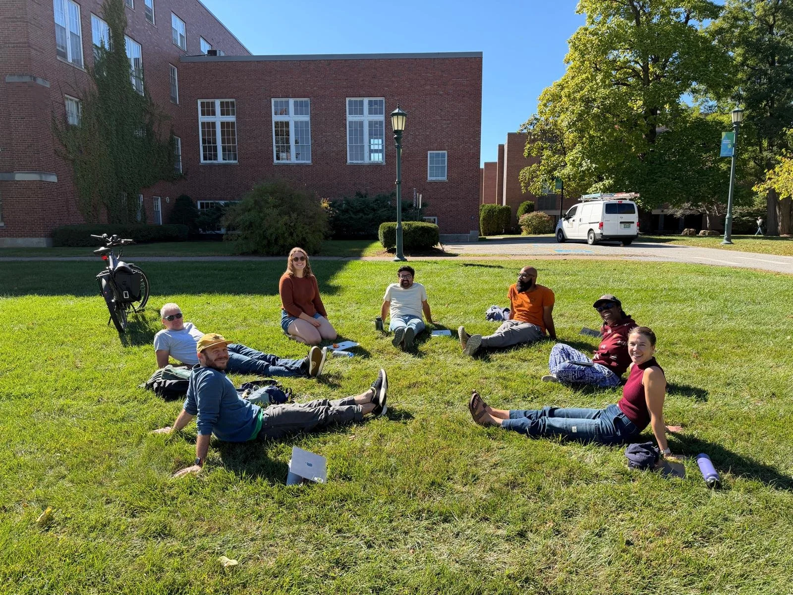 Lab Meeting Outside_2025.jpg