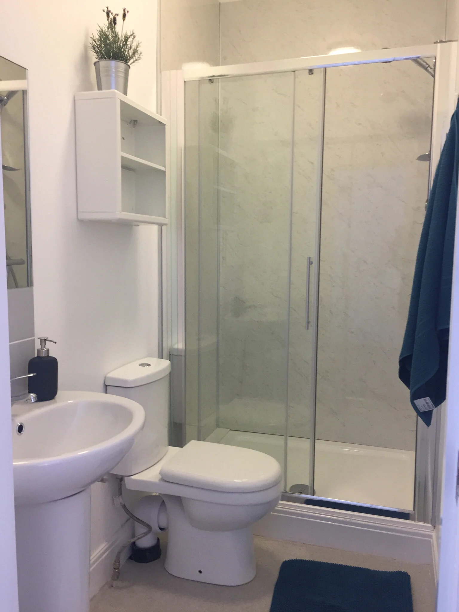 Room 3 Ensuite
