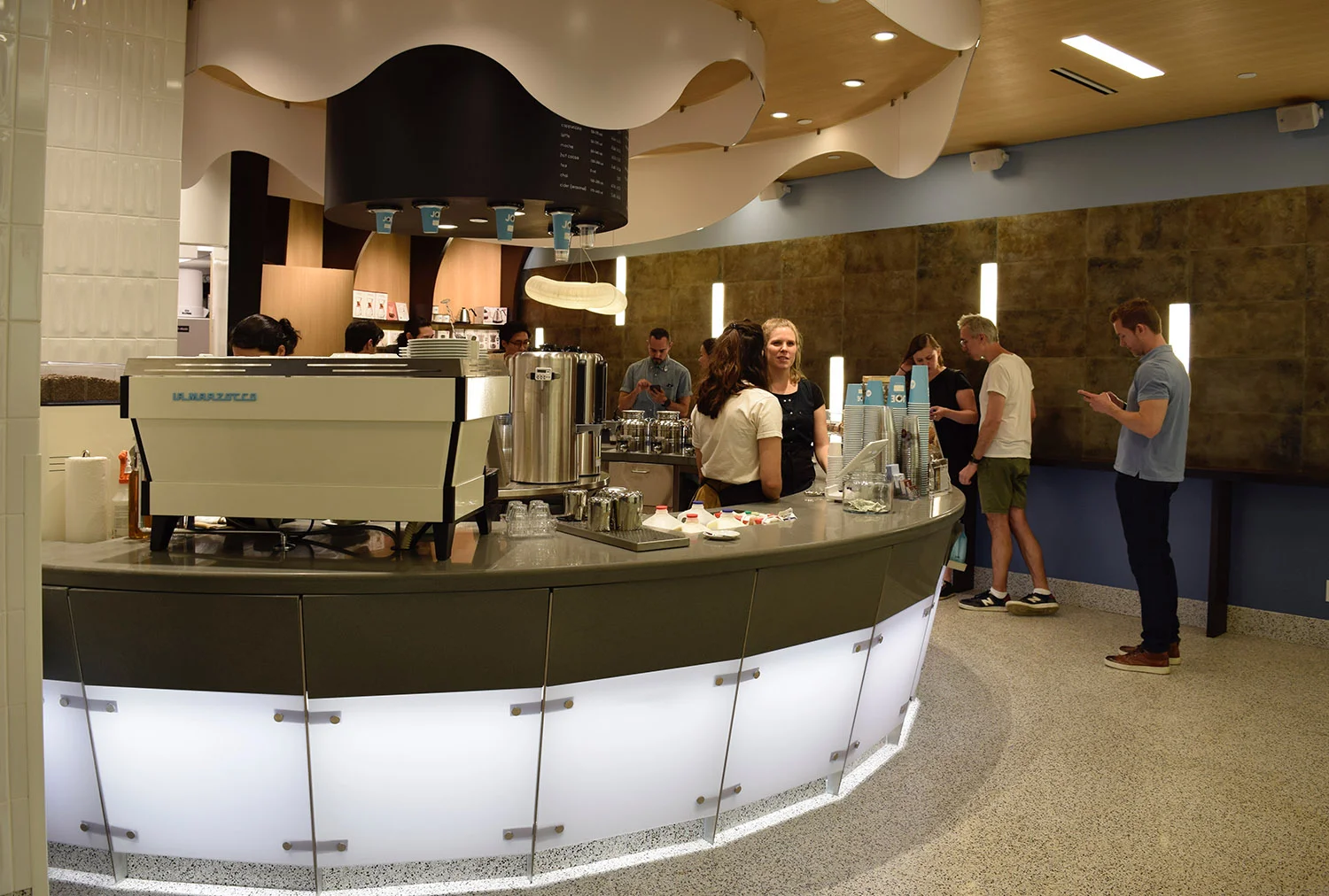 joecoffeewtc_bar.jpg