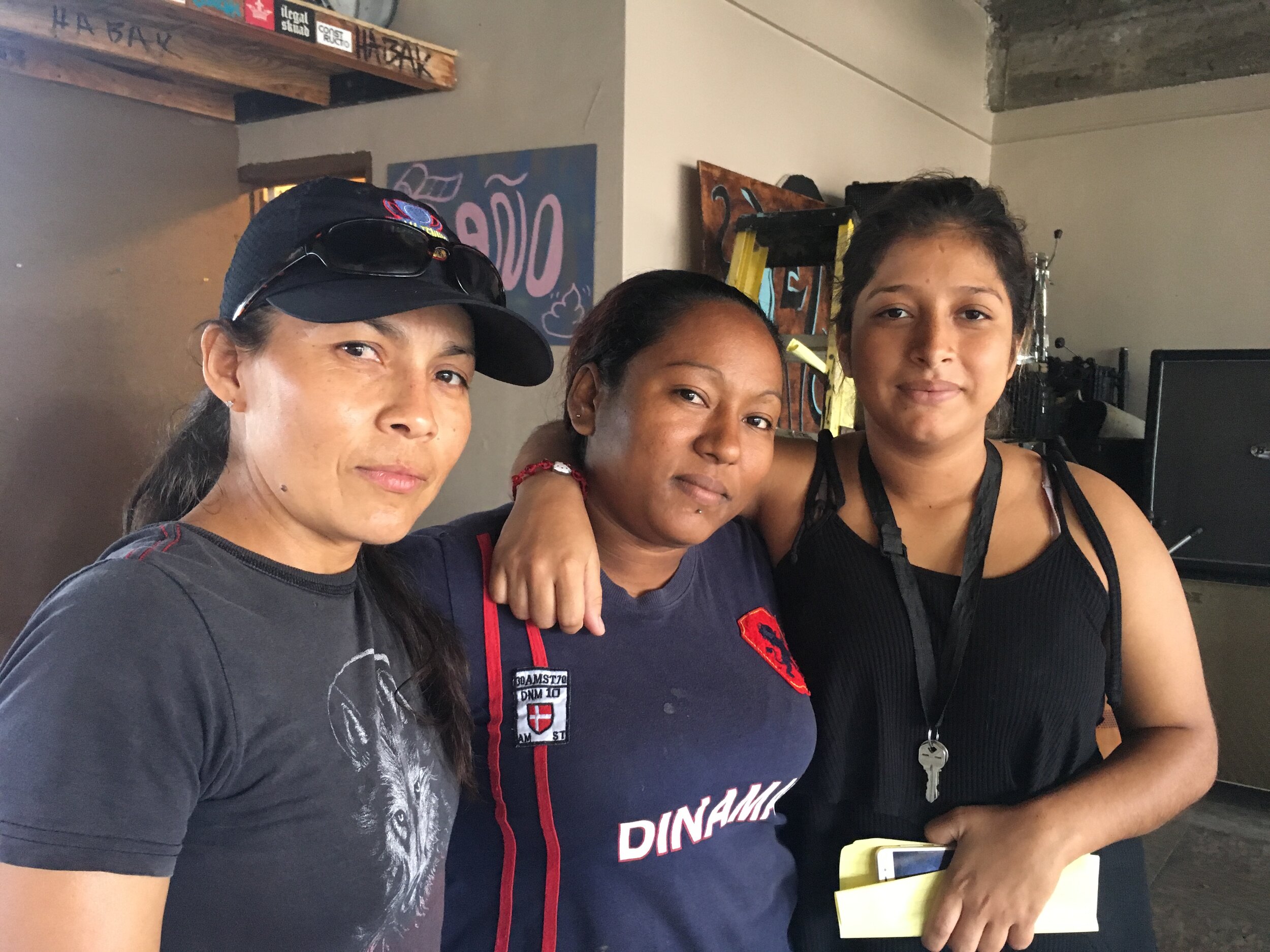 Summer 2018 - Las Tres Mujeres