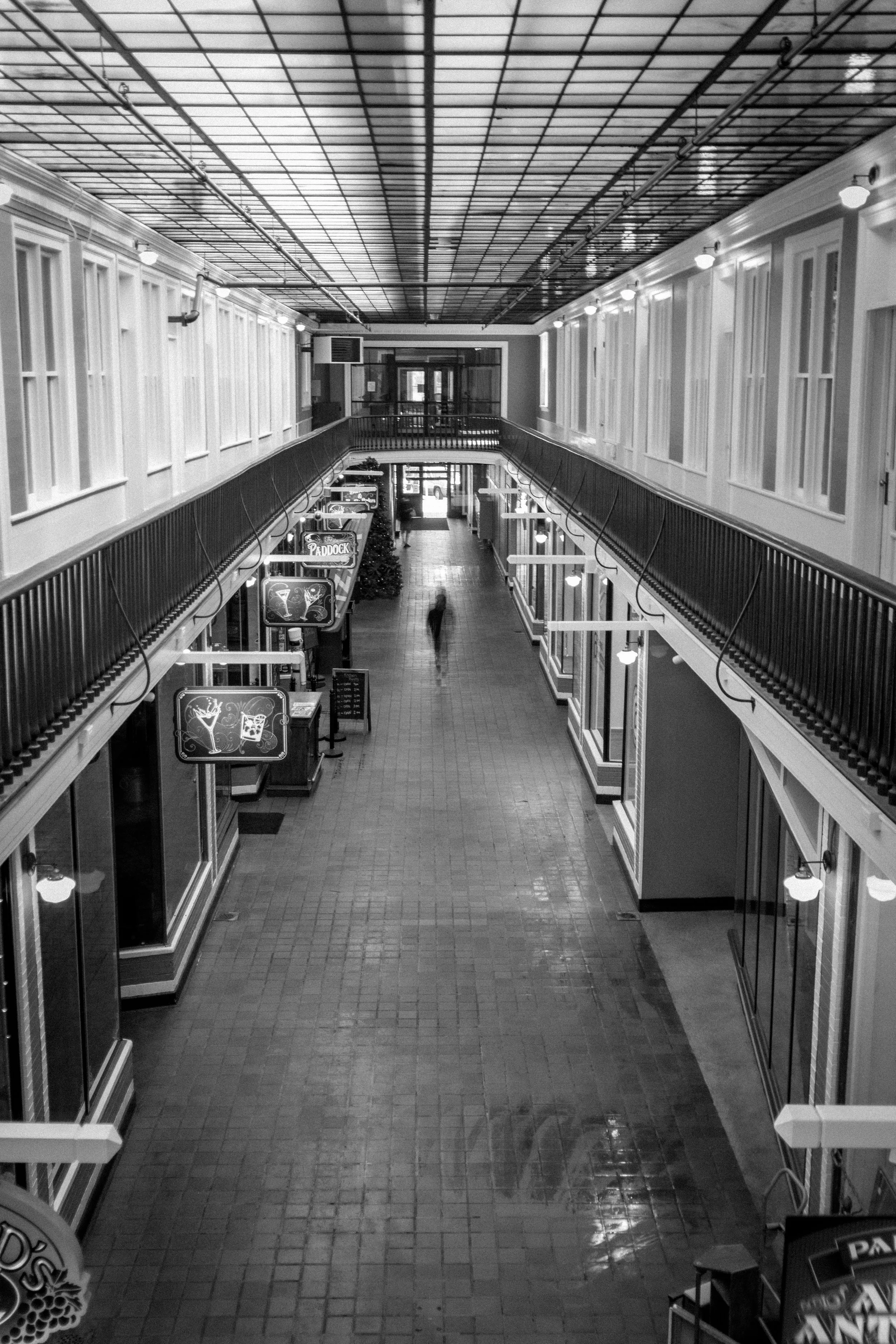 Paddock Arcade-8124.jpg