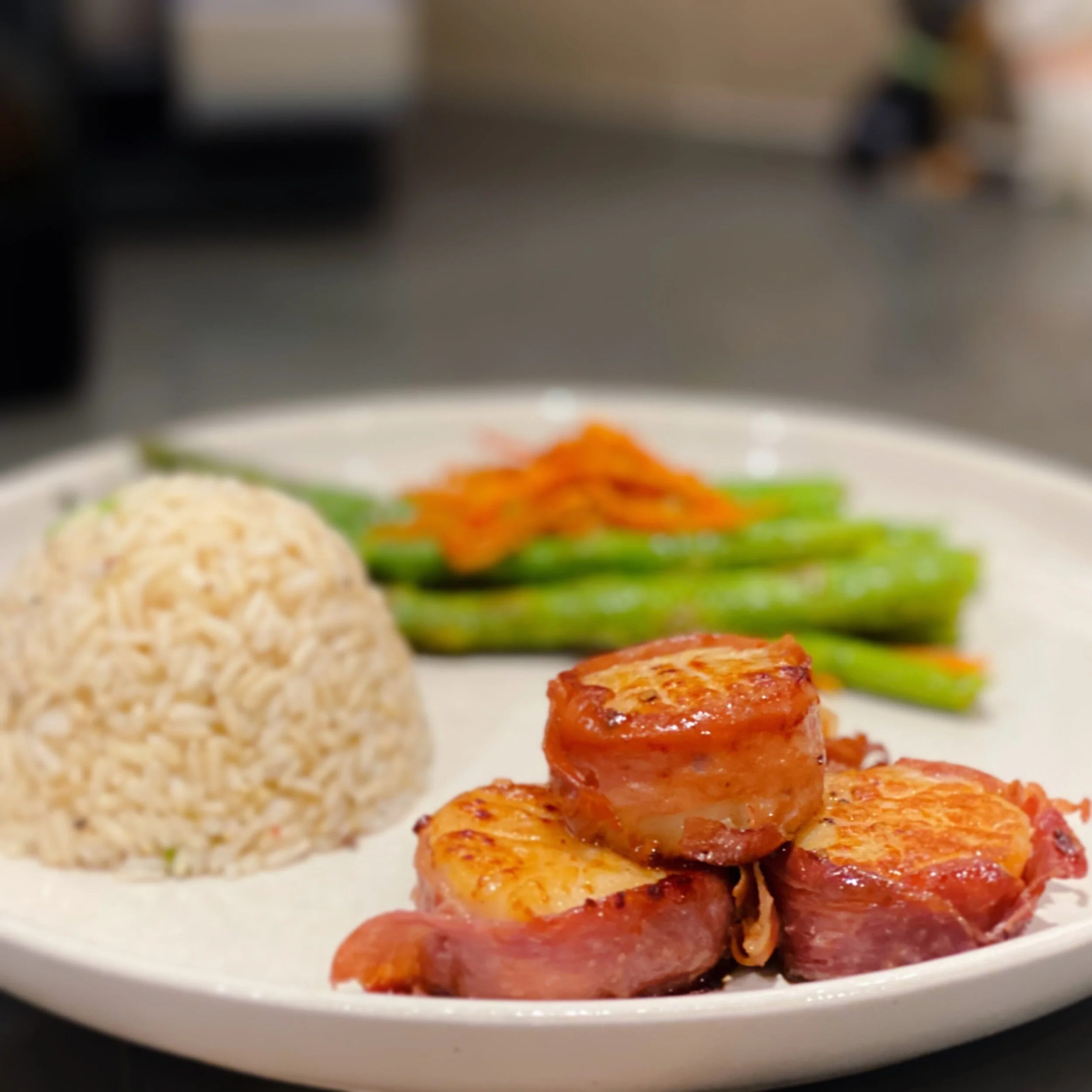 Prosciutto Seared Scallops
