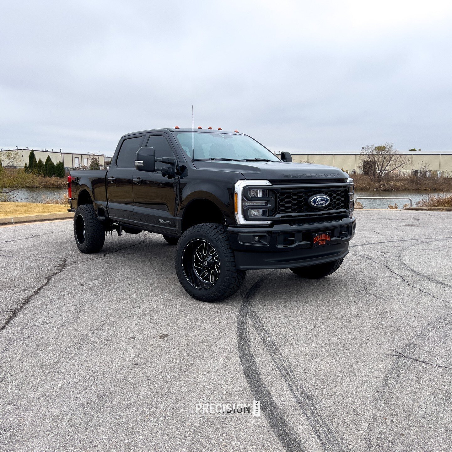 This F250 is ready to off road after our team installed front end PPF. Rock chips and branches are no longer threats for this big truck.

#precisionfilms #luxuyrestyling #ppf #clearbra #windowtint #paintprotectionfilm #okc