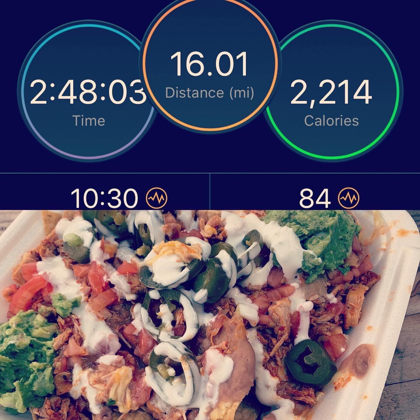 16 miler this week. And what do you finally eat for lunch after you run your longest distance ever? Chicken f&rsquo;ing nachos! Thanks for the @chimarathon training @chicagoendurancesports #mychicagomarathon #runthechi #running #ilovestats #keeponkee